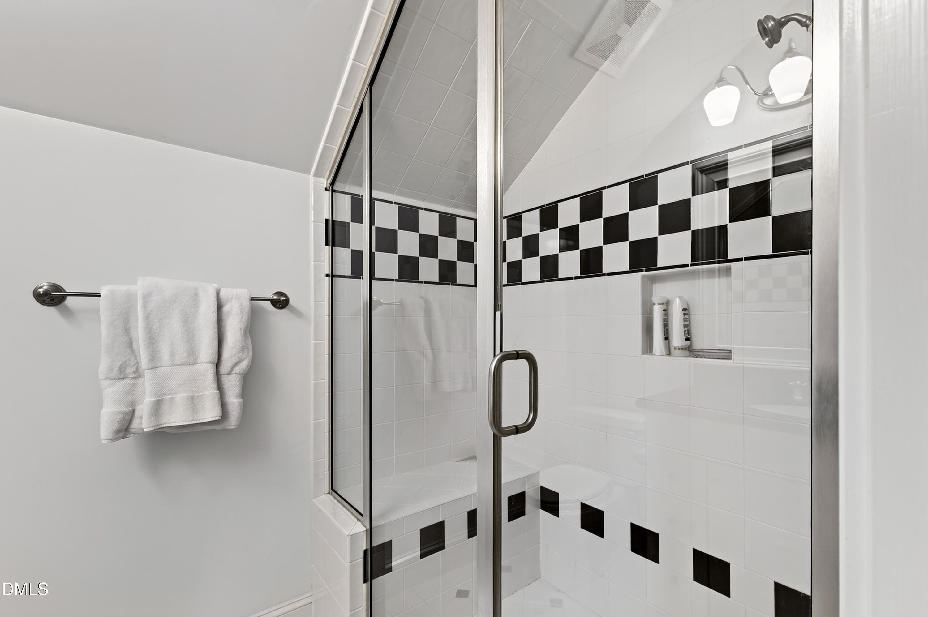 Ridge (48) - 2017 Ridge Road, Raleigh, NC 27607, Raleigh