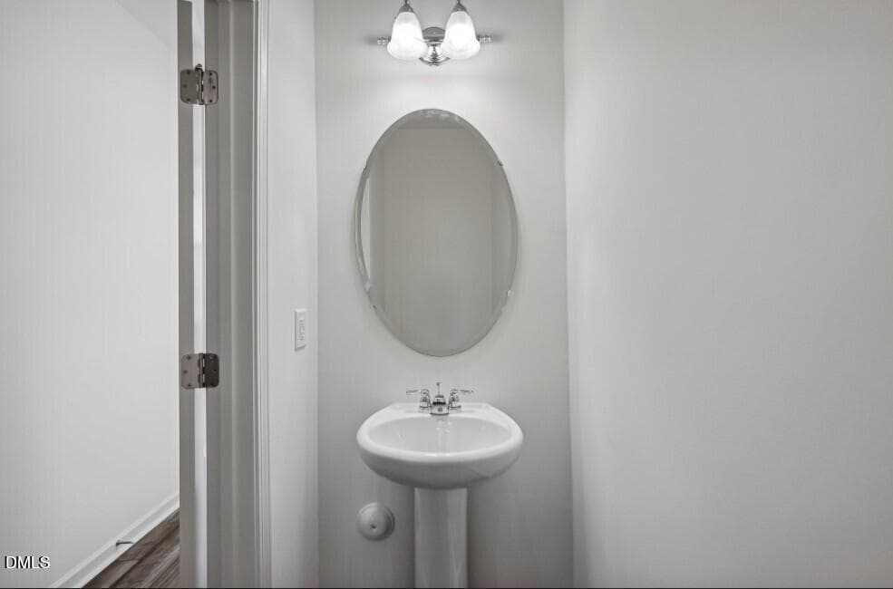 Celestial Powder Bath - 2227 Gln Xing Drive, Durham, NC 27704, Durham