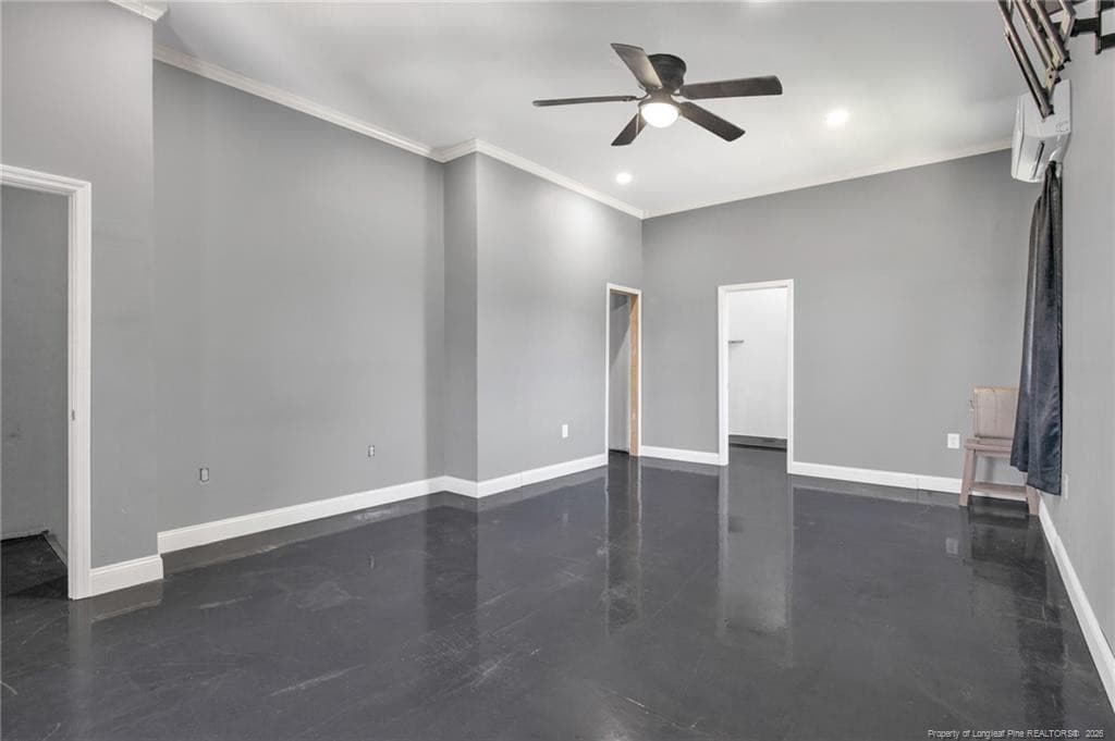 edroom Upstairs - 305 E 11th Street, Lumberton, NC 28358, Lumberton