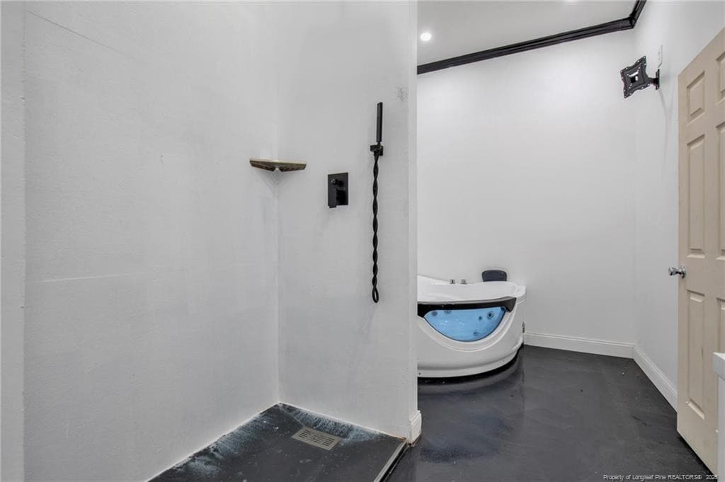 Bathroom Upstairs - 305 E 11th Street, Lumberton, NC 28358, Lumberton