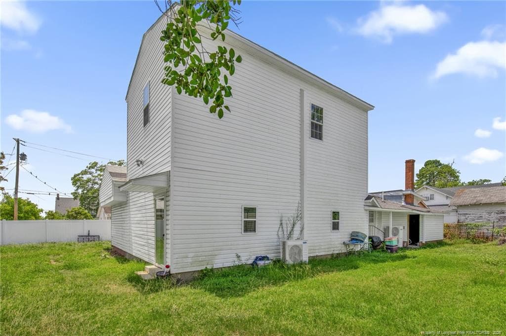 Rear and Side of House - 305 E 11th Street, Lumberton, NC 28358, Lumberton