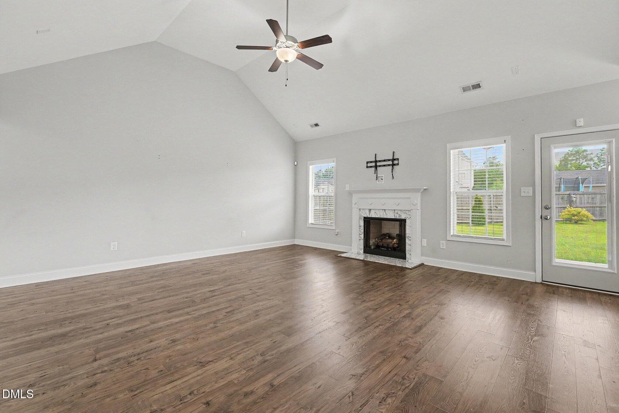 007_file_7299 - 3033 N Kilchattan Drive, Fayetteville, NC 28306, Fayetteville