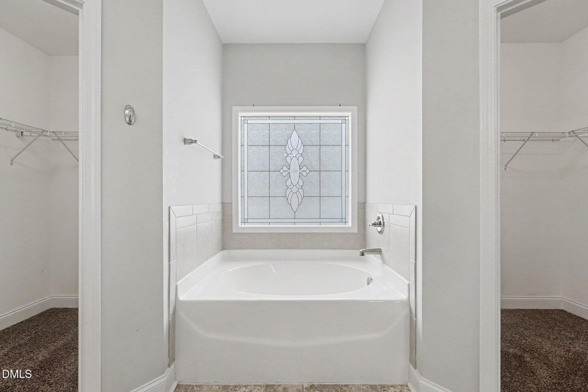 024_file_4353 - 3033 N Kilchattan Drive, Fayetteville, NC 28306, Fayetteville