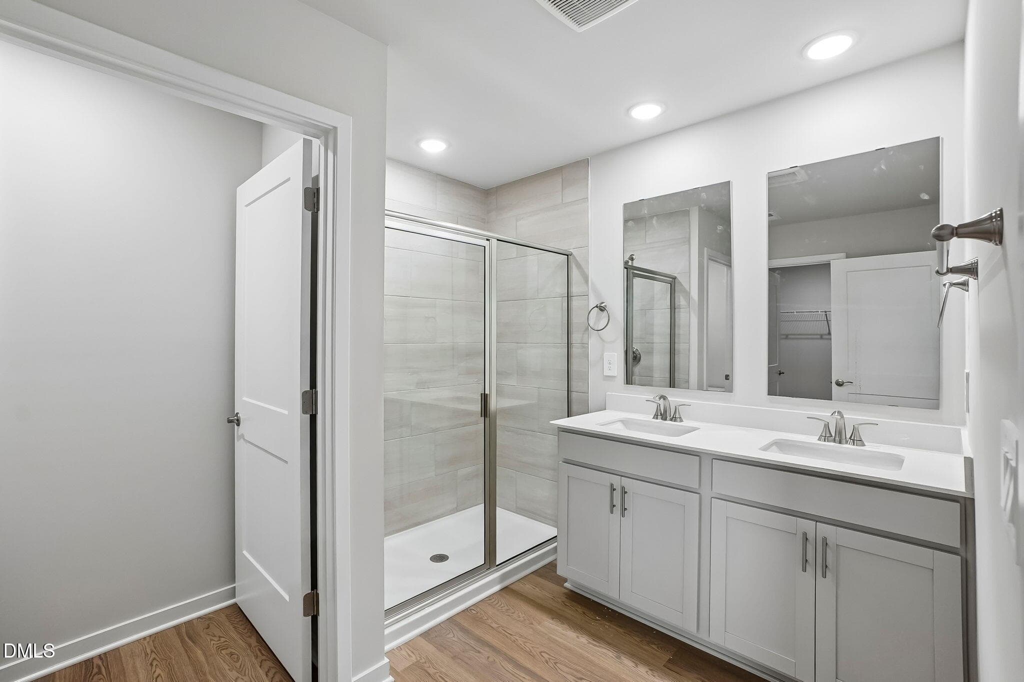 26 - Primary Suite Bath - 5978 Fallowfield Lane, Raleigh, NC 27616, Raleigh