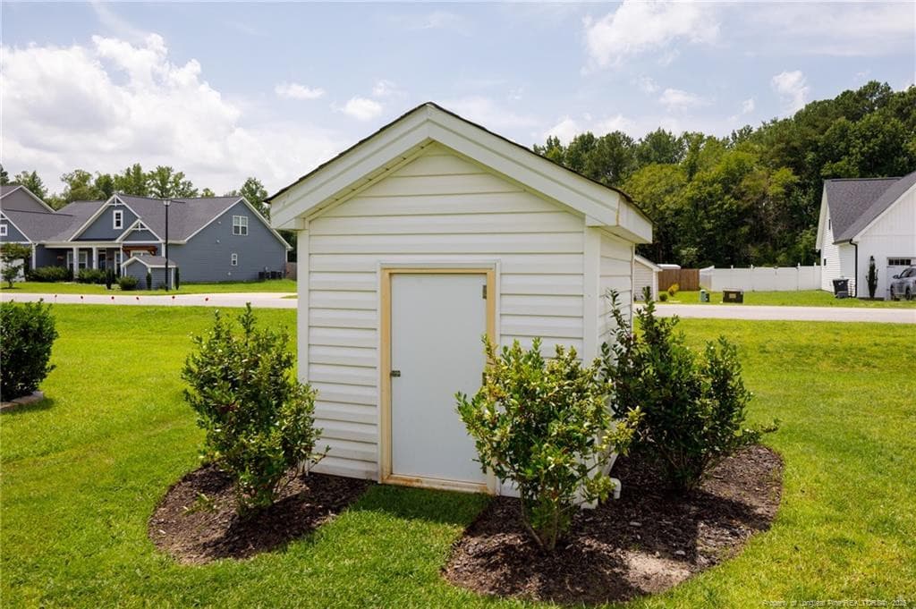 Photo 37 - 6820 Running Fox Road, Hope Mills, NC 28348