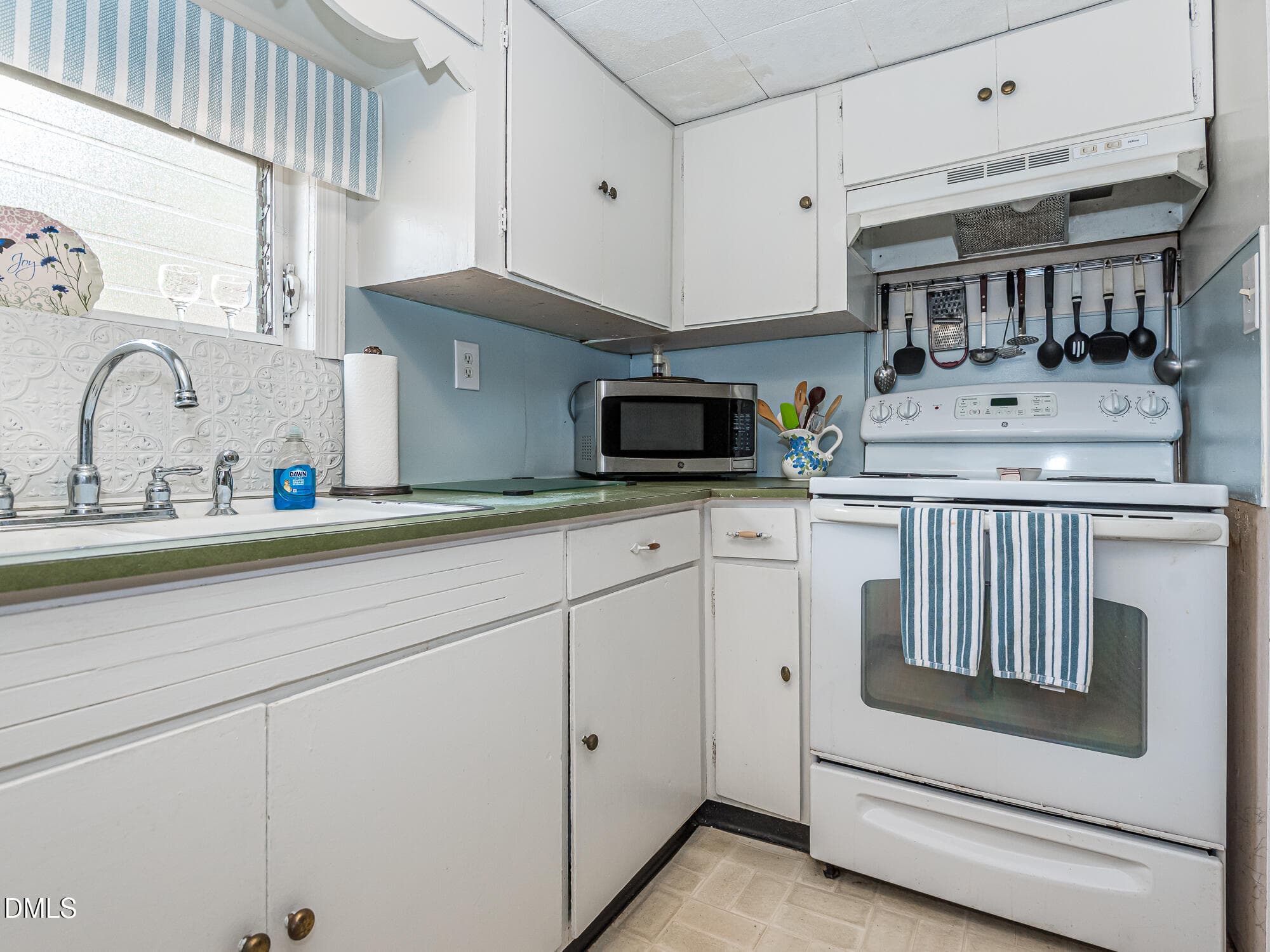 16 - 5317 Pine Drive, Raleigh, NC 27606, Raleigh