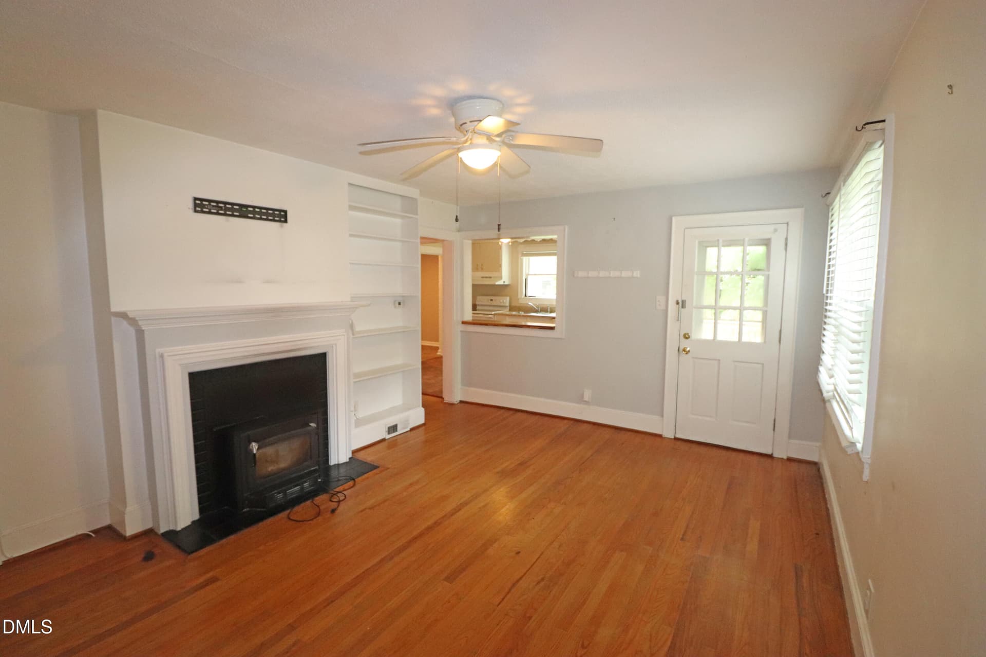 Living Room - 132 Watson Drive, Henderson, NC 27536