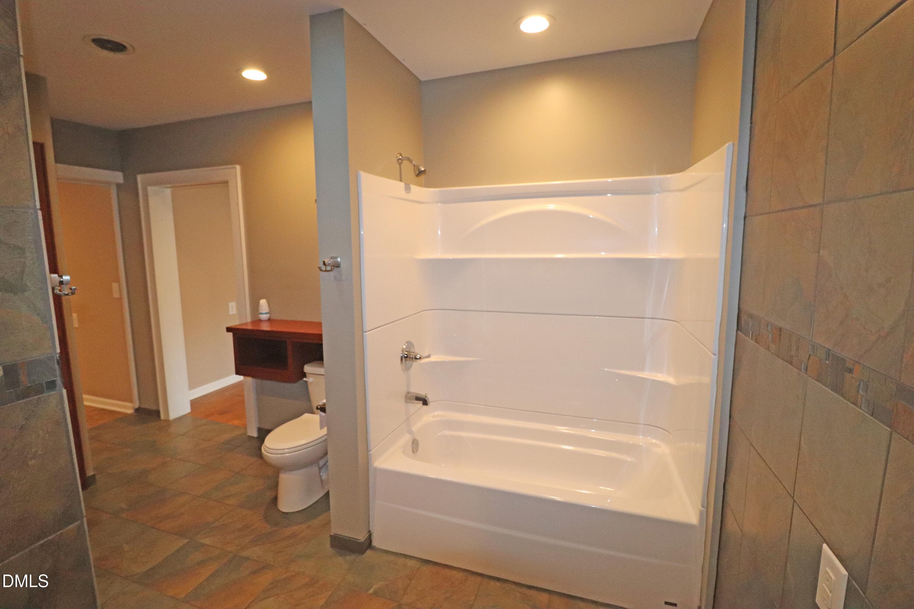 Primary bath tub - 132 Watson Drive, Henderson, NC 27536, Henderson