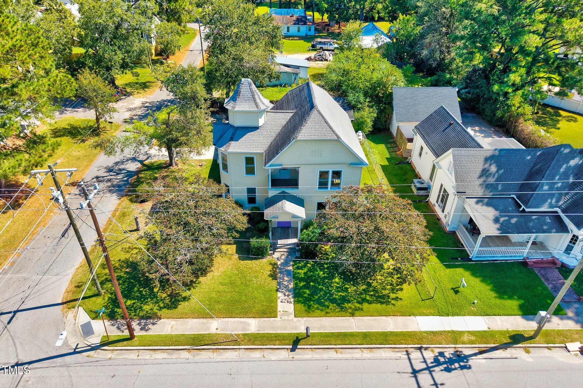 300-32 - 300 E 2nd Street, Kenly, NC 27542