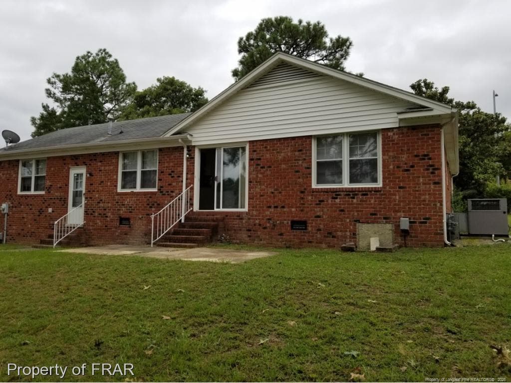 Photo 13 - 443 Shoreline Drive, Fayetteville, NC 28311, Fayetteville