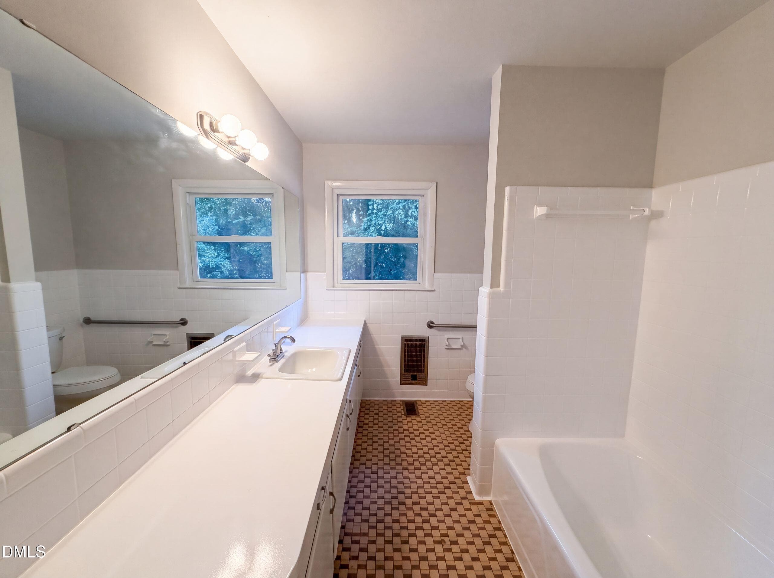 listing_10 - 407 Lamesa Drive, Raleigh, NC 27603