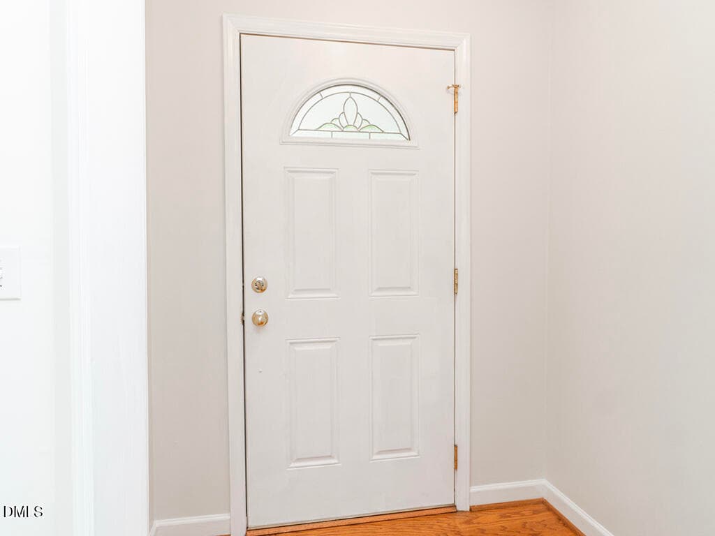 04 3955_ChucksCt Entry_MLS - 3955 Chucks Court, Burlington, NC 27215