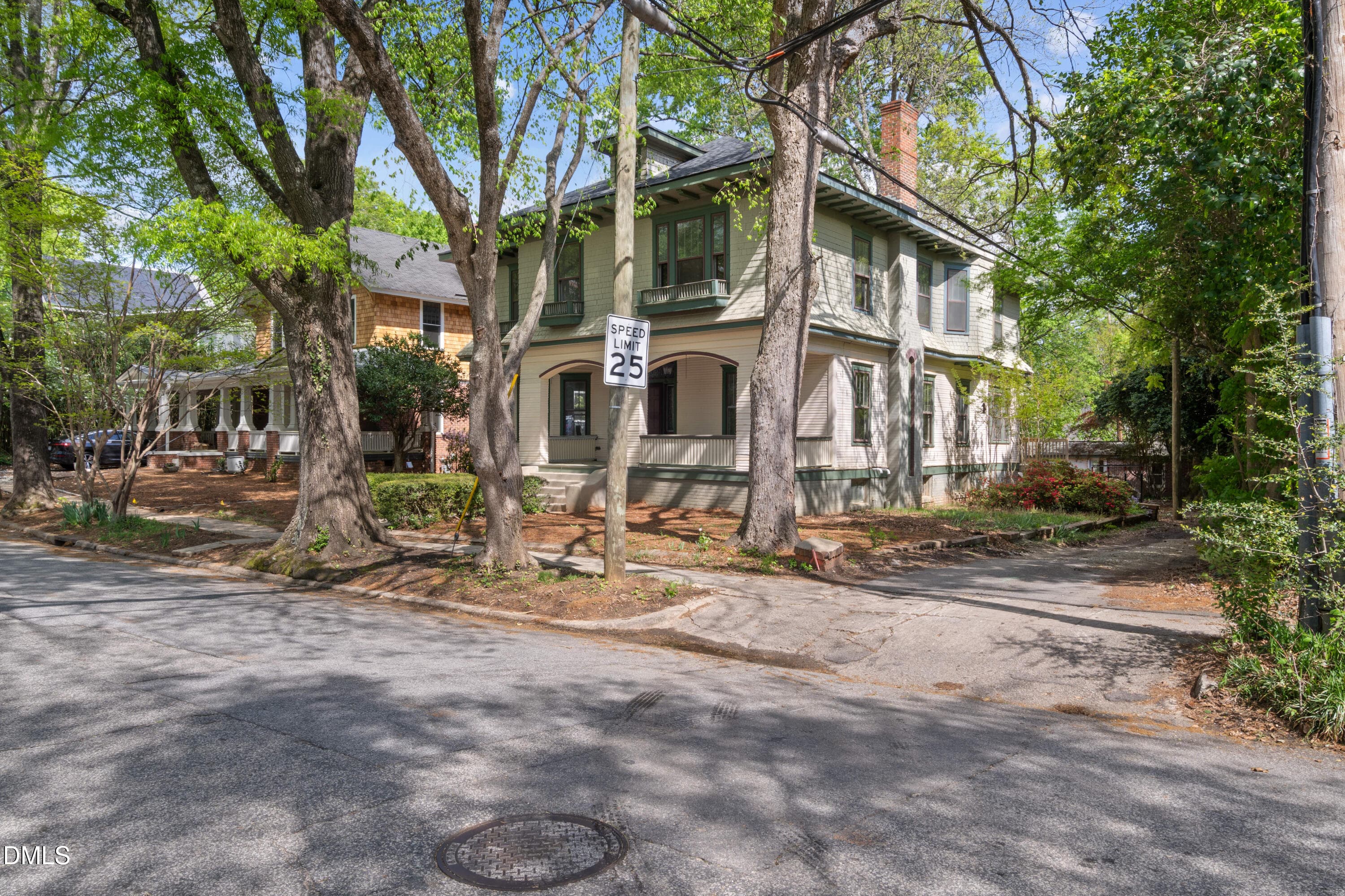 20251124140553551022000000-o - 116 Hawthorne Road, Raleigh, NC 27605, Raleigh