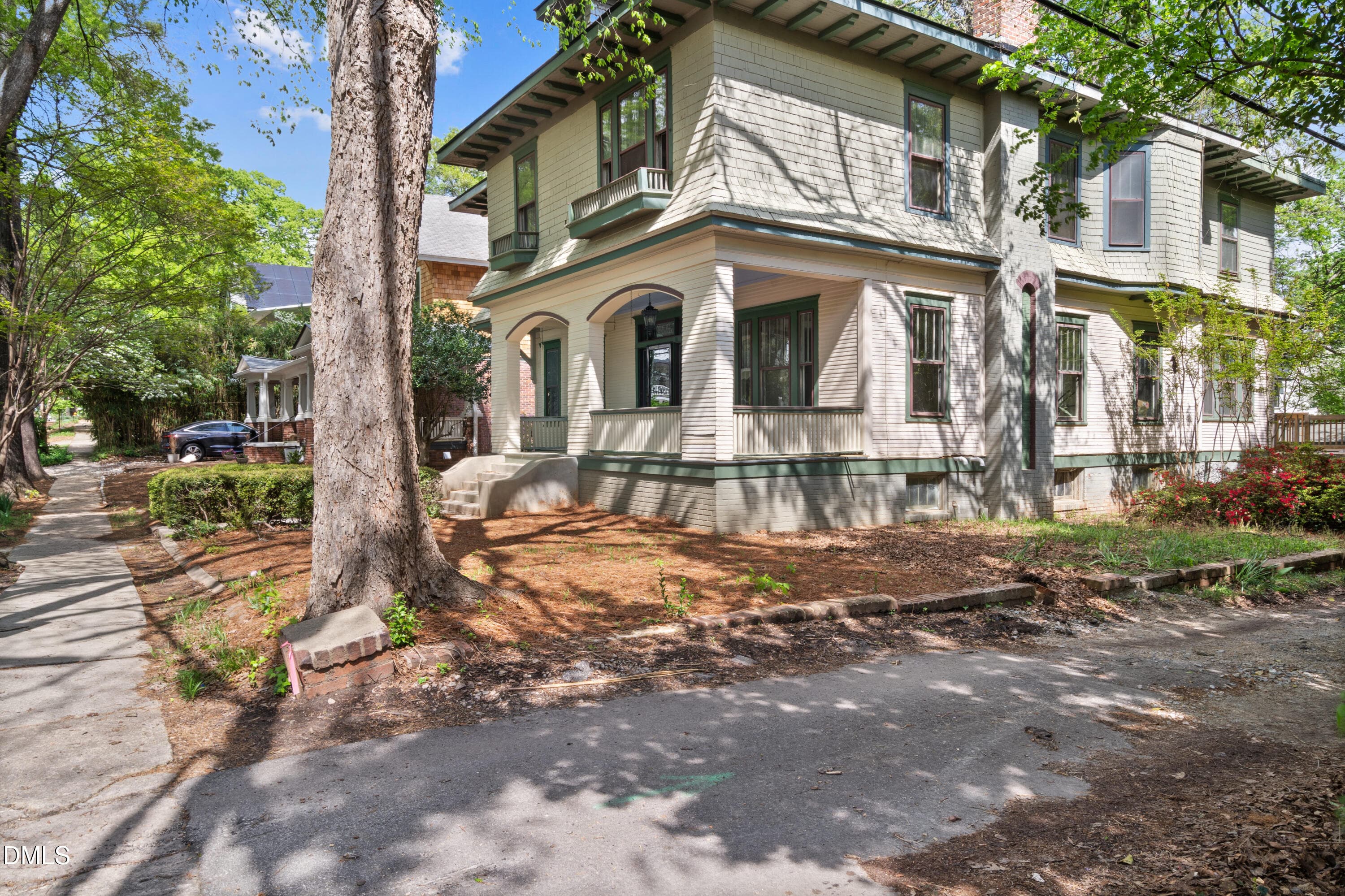 20251124140348920286000000-o - 116 Hawthorne Road, Raleigh, NC 27605, Raleigh