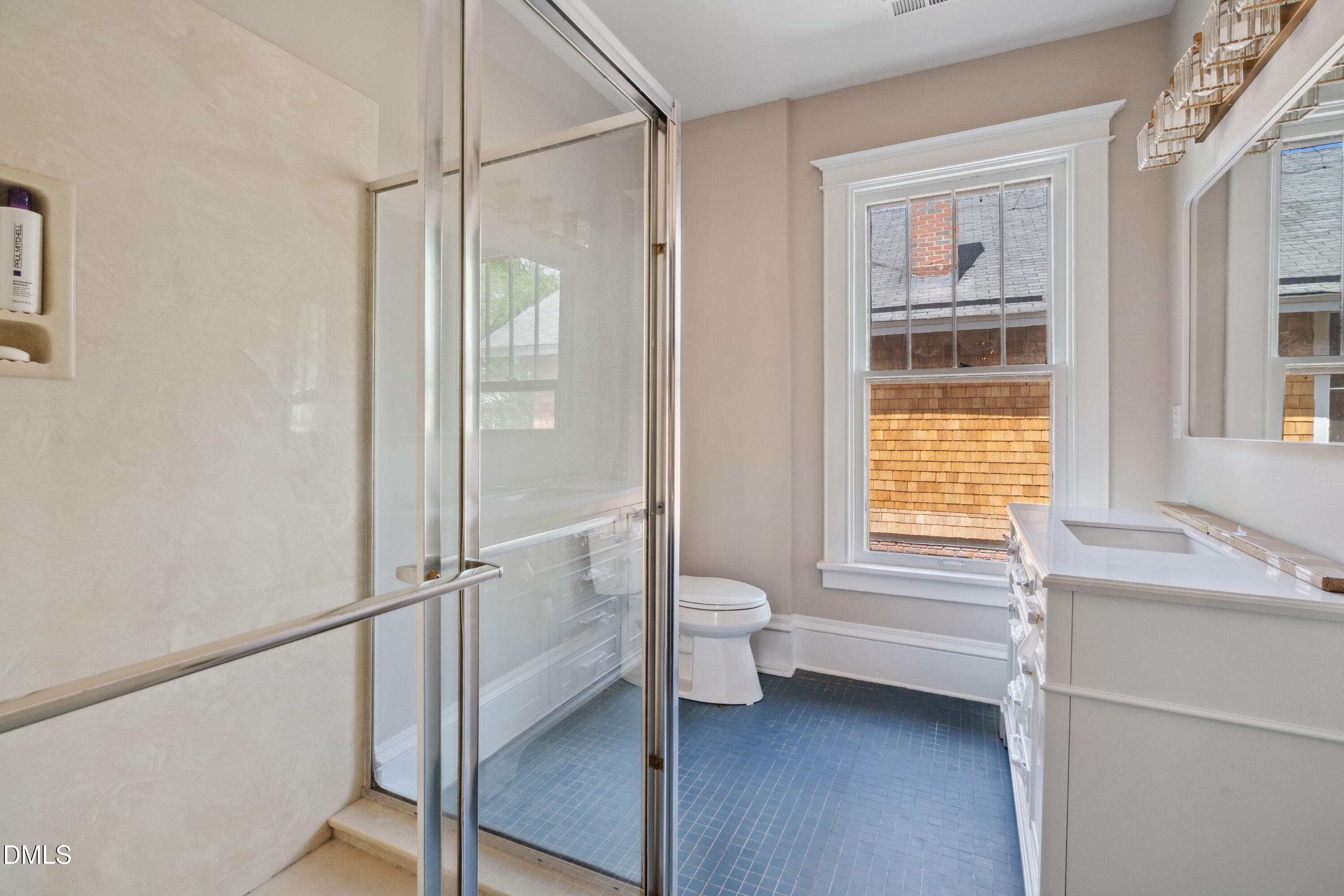 20251124140753533017000000-o - 116 Hawthorne Road, Raleigh, NC 27605, Raleigh