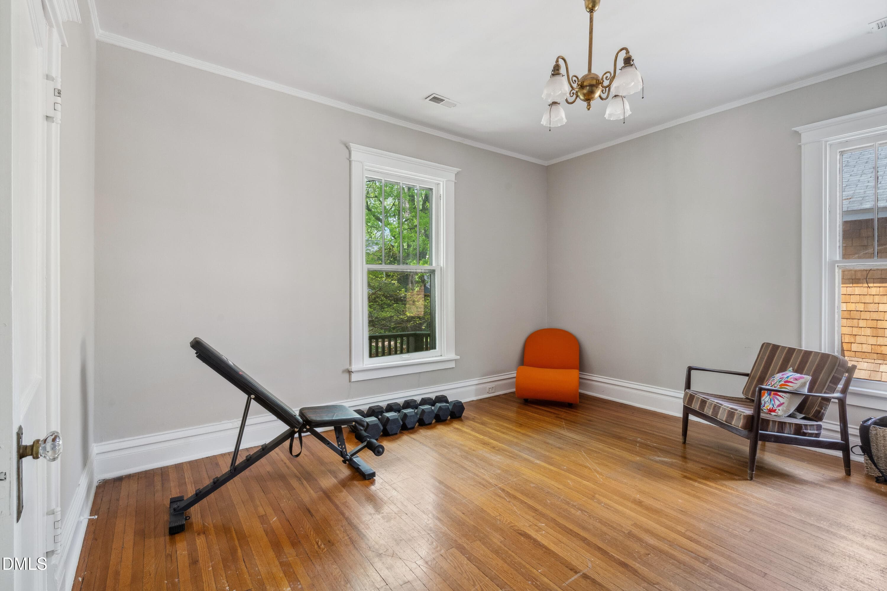 20251124140703316033000000-o - 116 Hawthorne Road, Raleigh, NC 27605, Raleigh