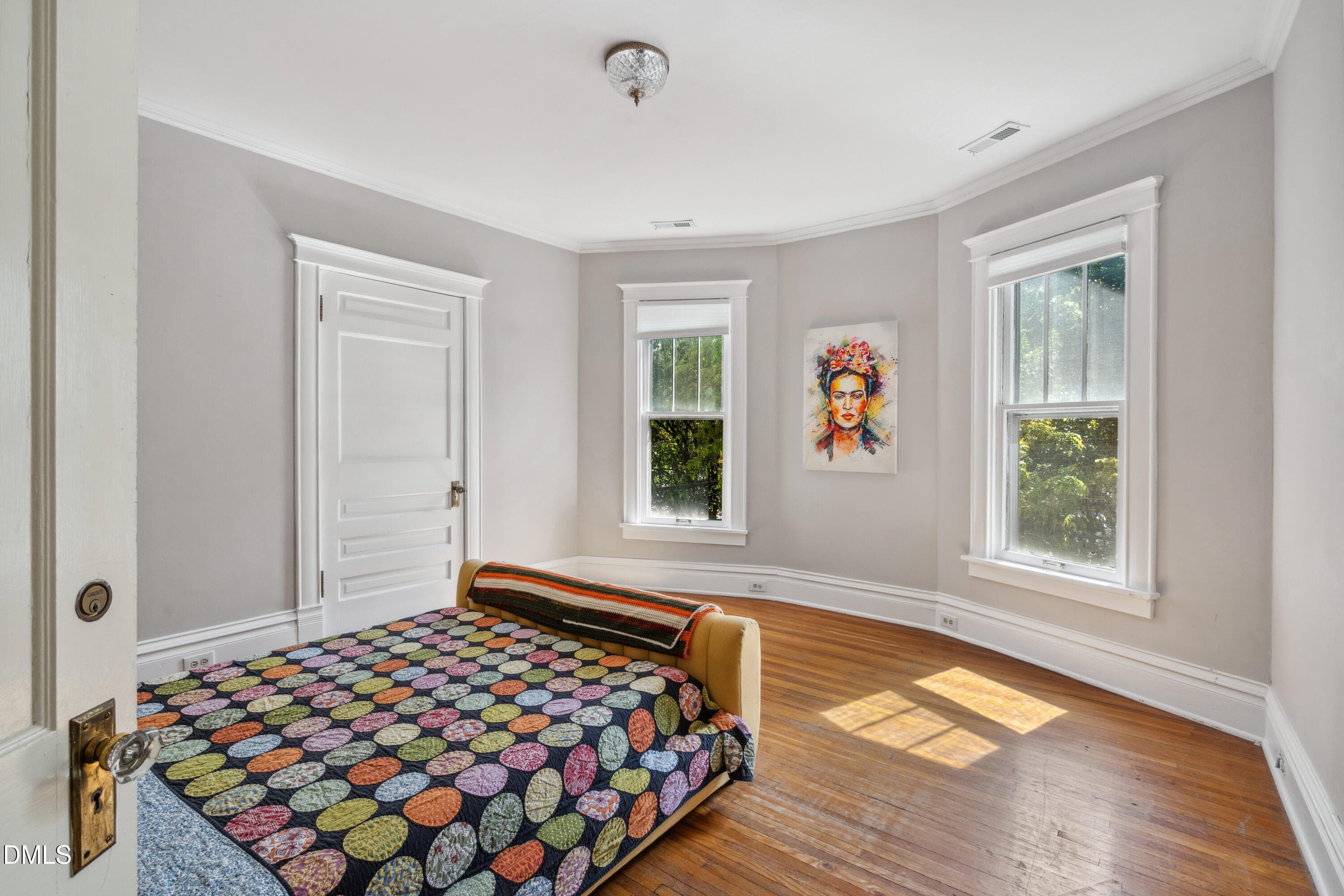 20251124140536359328000000-o - 116 Hawthorne Road, Raleigh, NC 27605, Raleigh