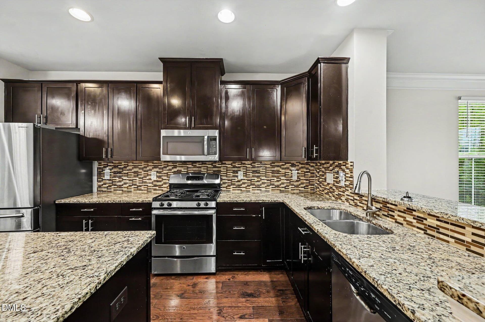 009_file_8804 - 651 Berry Chase Way, Cary, NC 27519