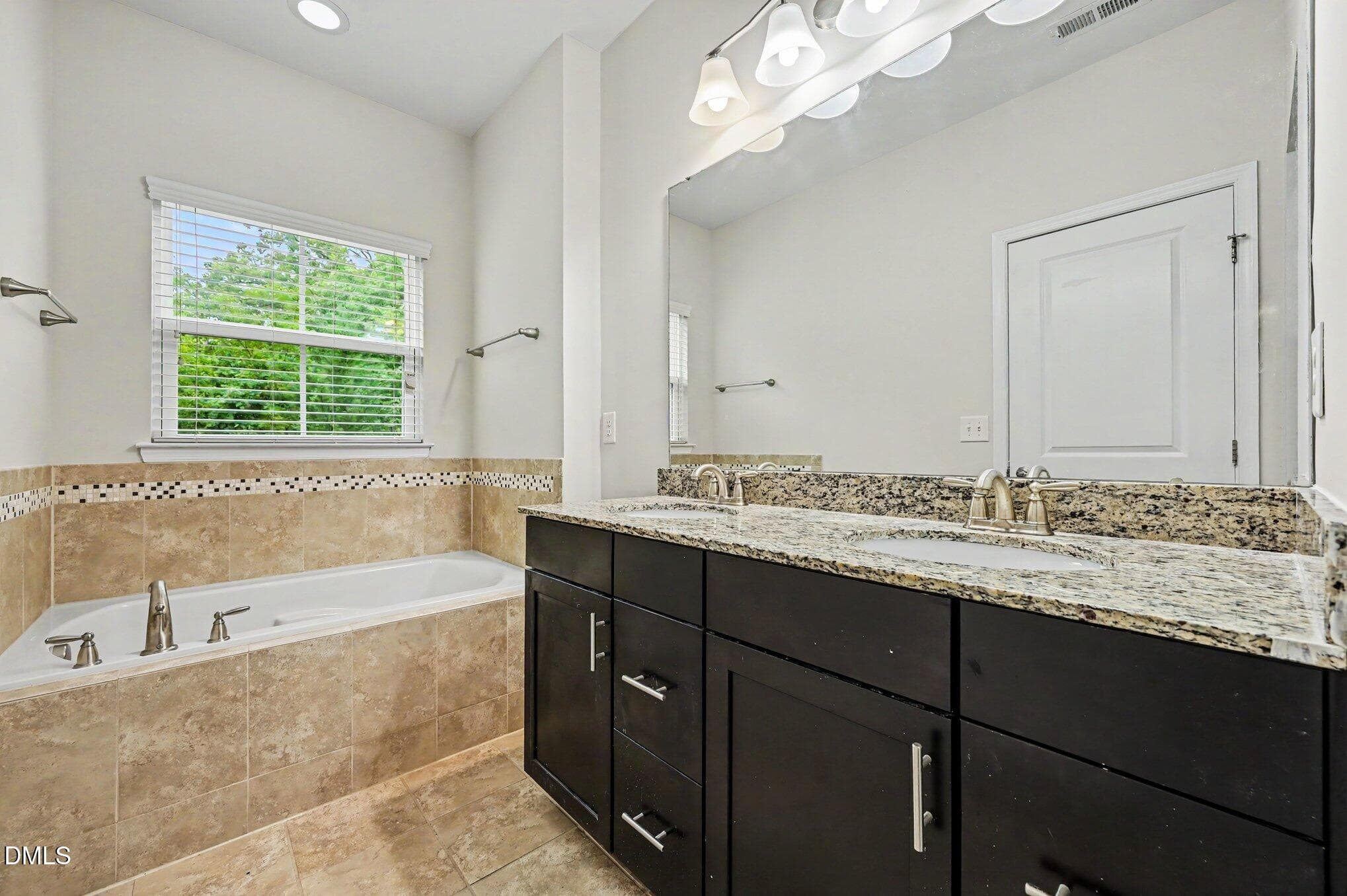 025_file_2220 - 651 Berry Chase Way, Cary, NC 27519, Cary