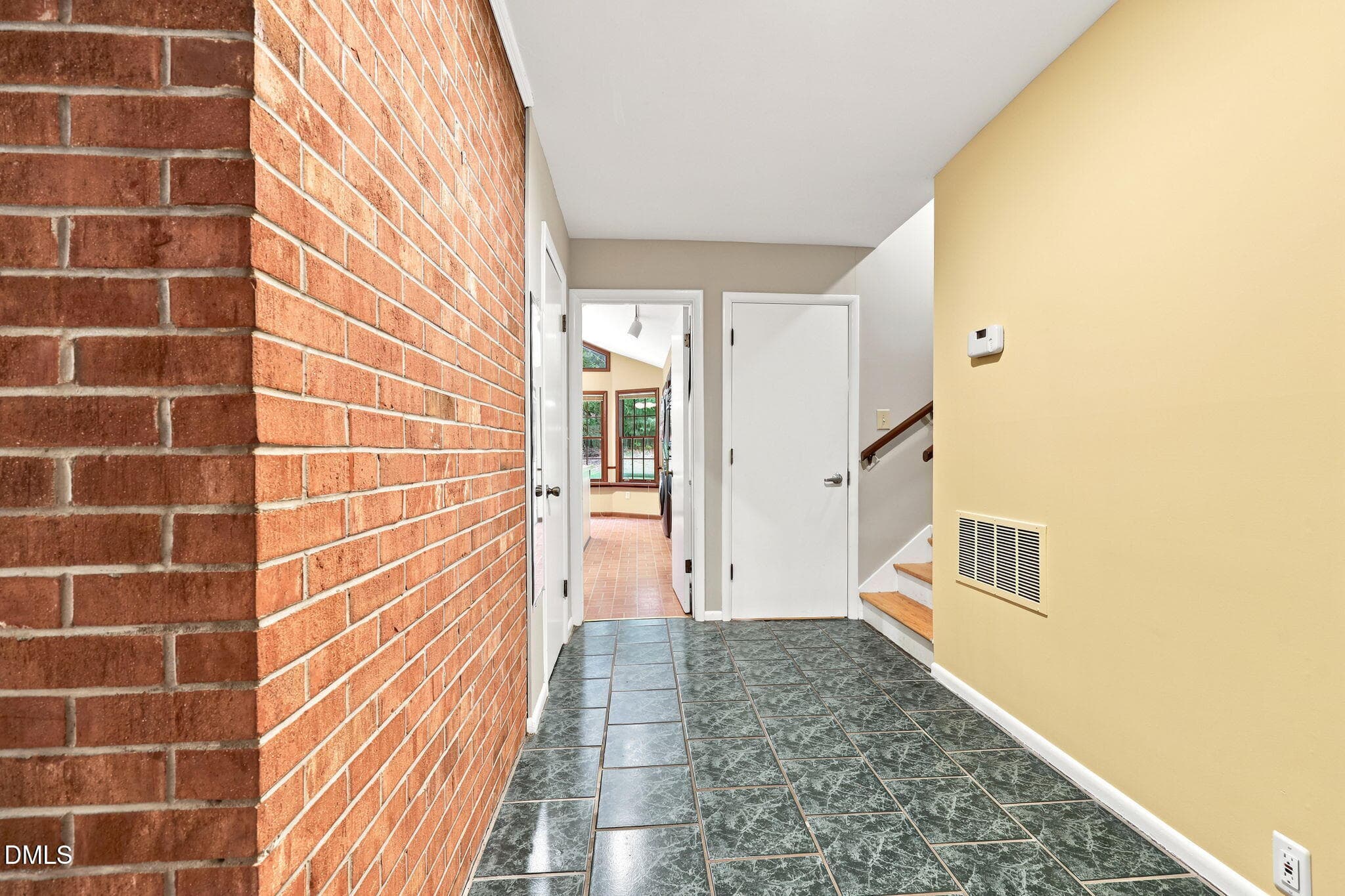 Entry - 305 Plum Lane, Chapel Hill, NC 27517, Chapel Hill