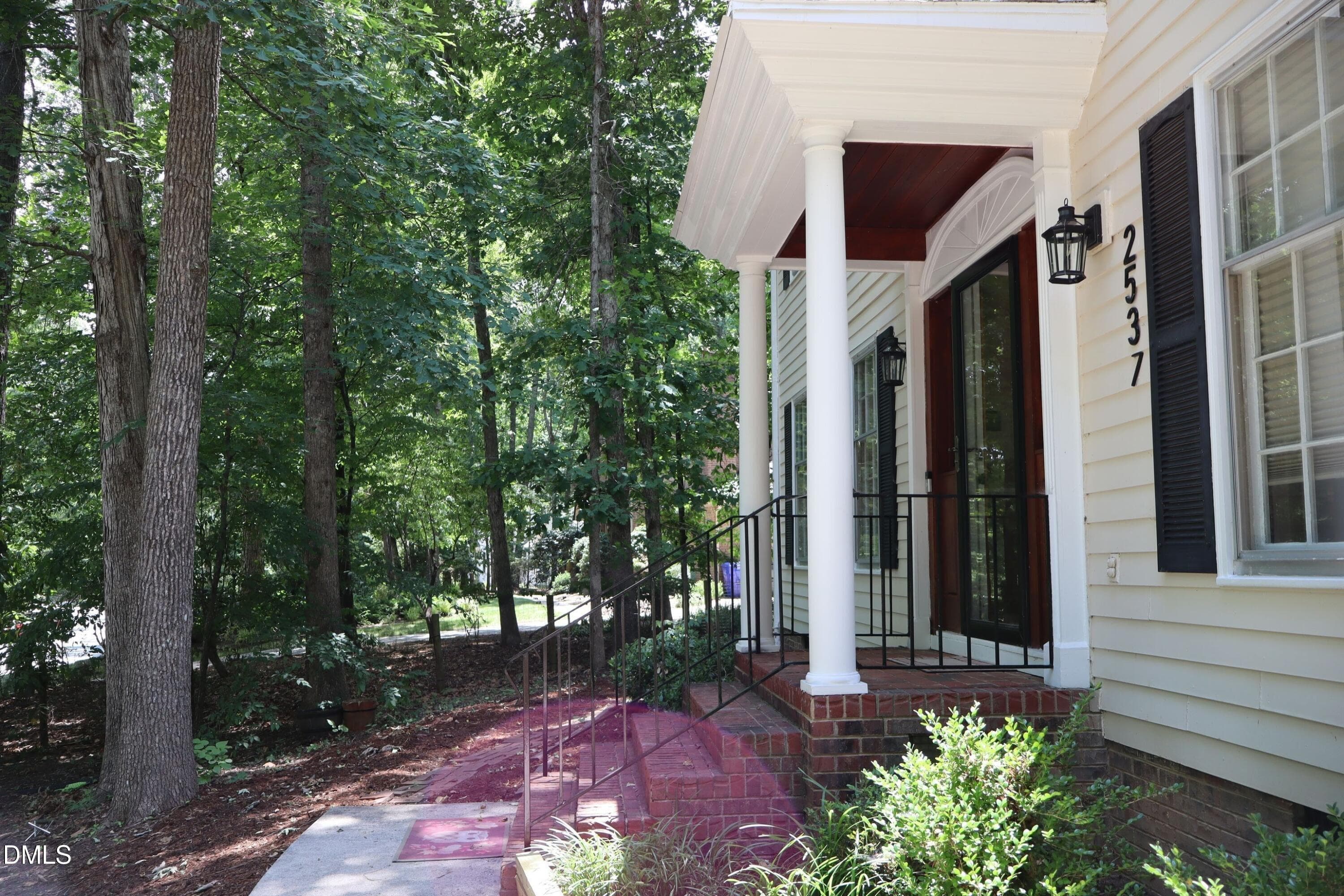 . - 2537 Booker Creek Road, Chapel Hill, NC 27514, Chapel Hill