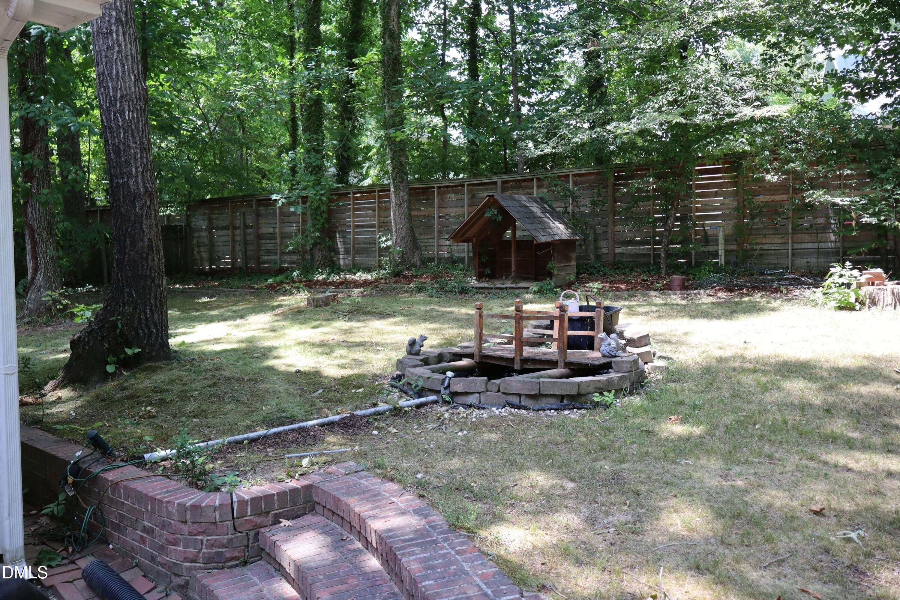 . - 2537 Booker Creek Road, Chapel Hill, NC 27514, Chapel Hill