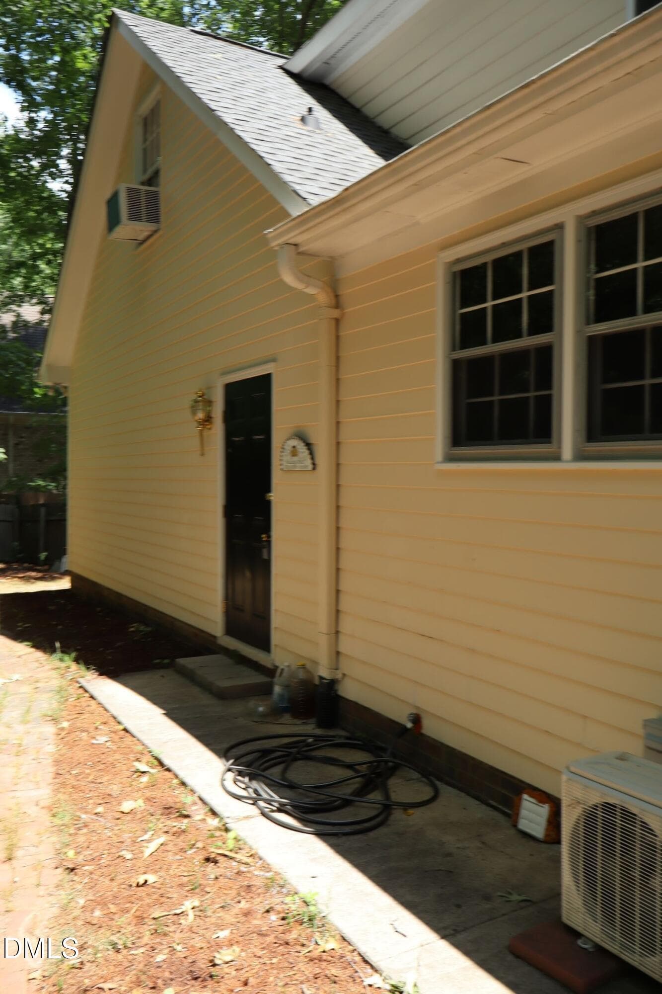 . - 2537 Booker Creek Road, Chapel Hill, NC 27514, Chapel Hill