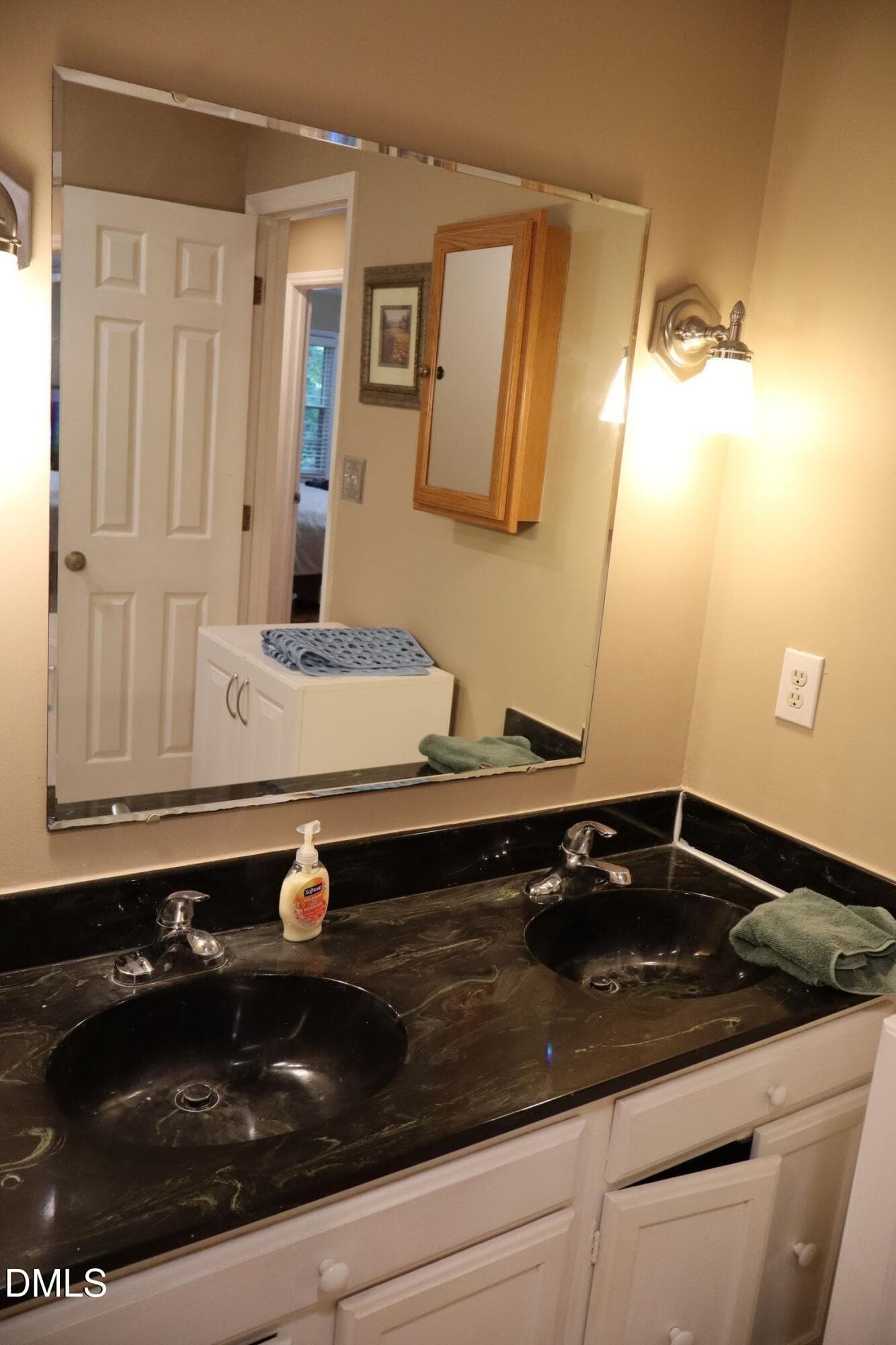 . - 2537 Booker Creek Road, Chapel Hill, NC 27514, Chapel Hill