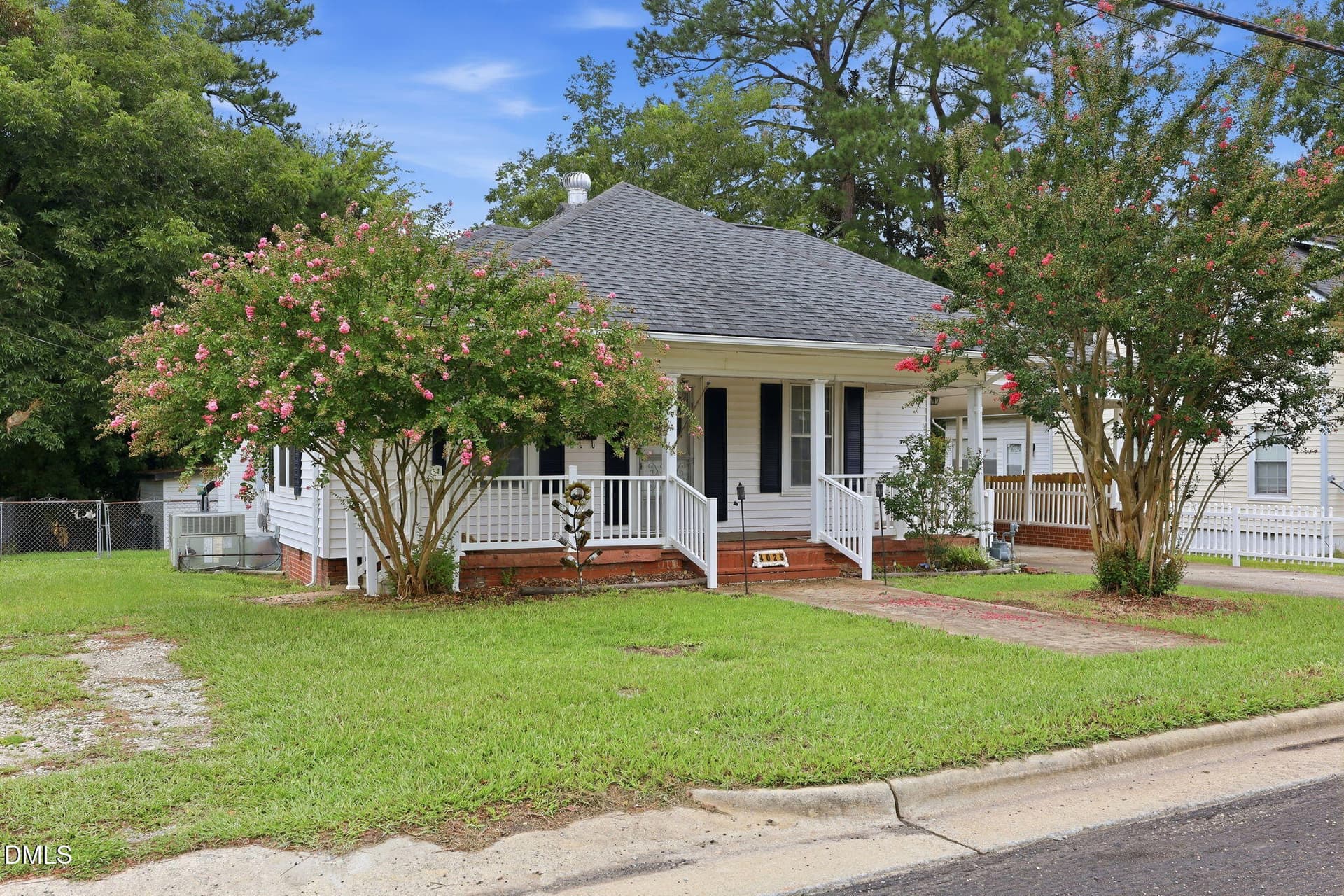 2-web-or-mls-IMG_9215 - 402 S 13th Street, Erwin, NC 28339