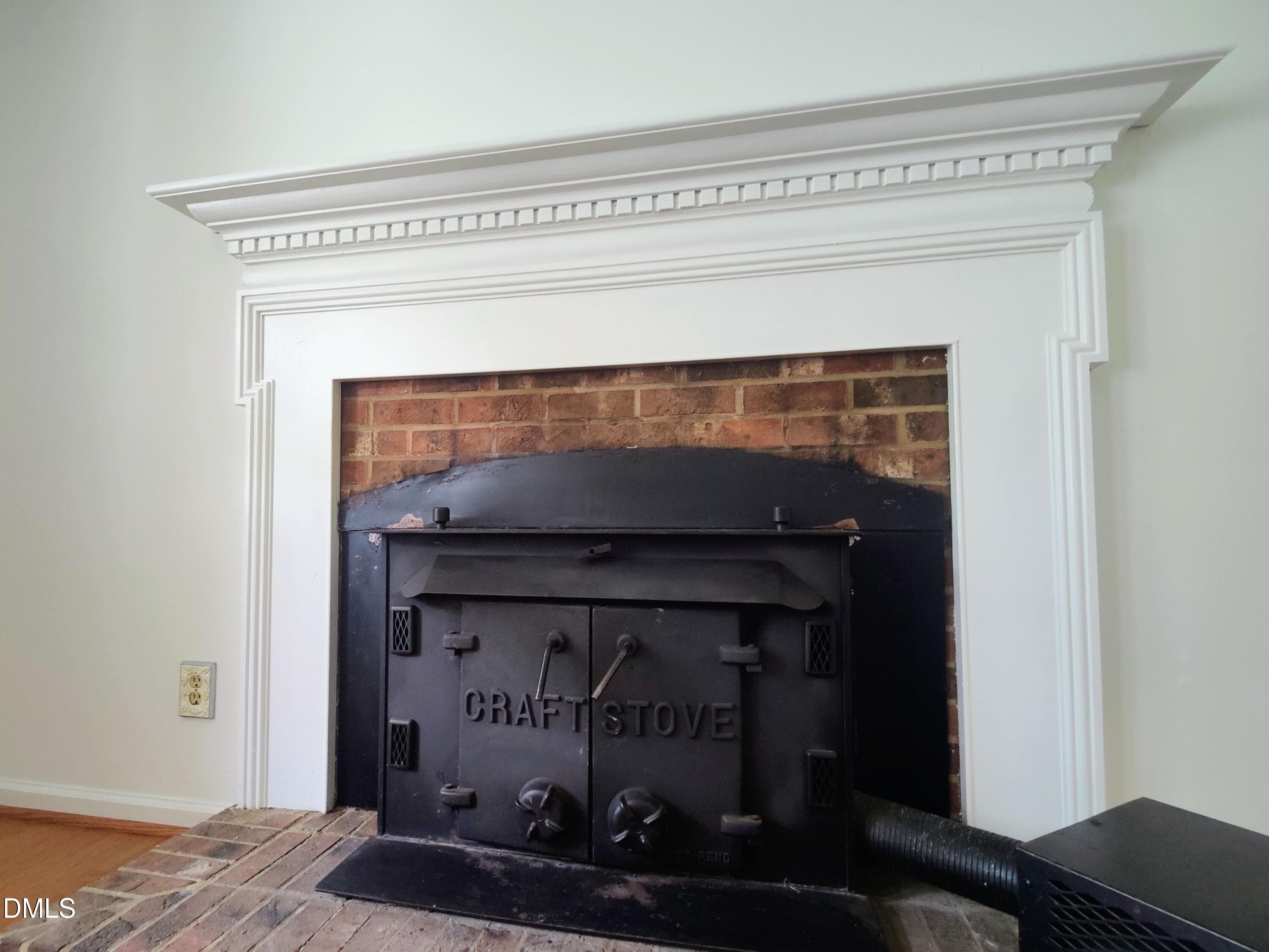 Living Room Fireplace - 813 Plentywood Court, Raleigh, NC 27615, Raleigh