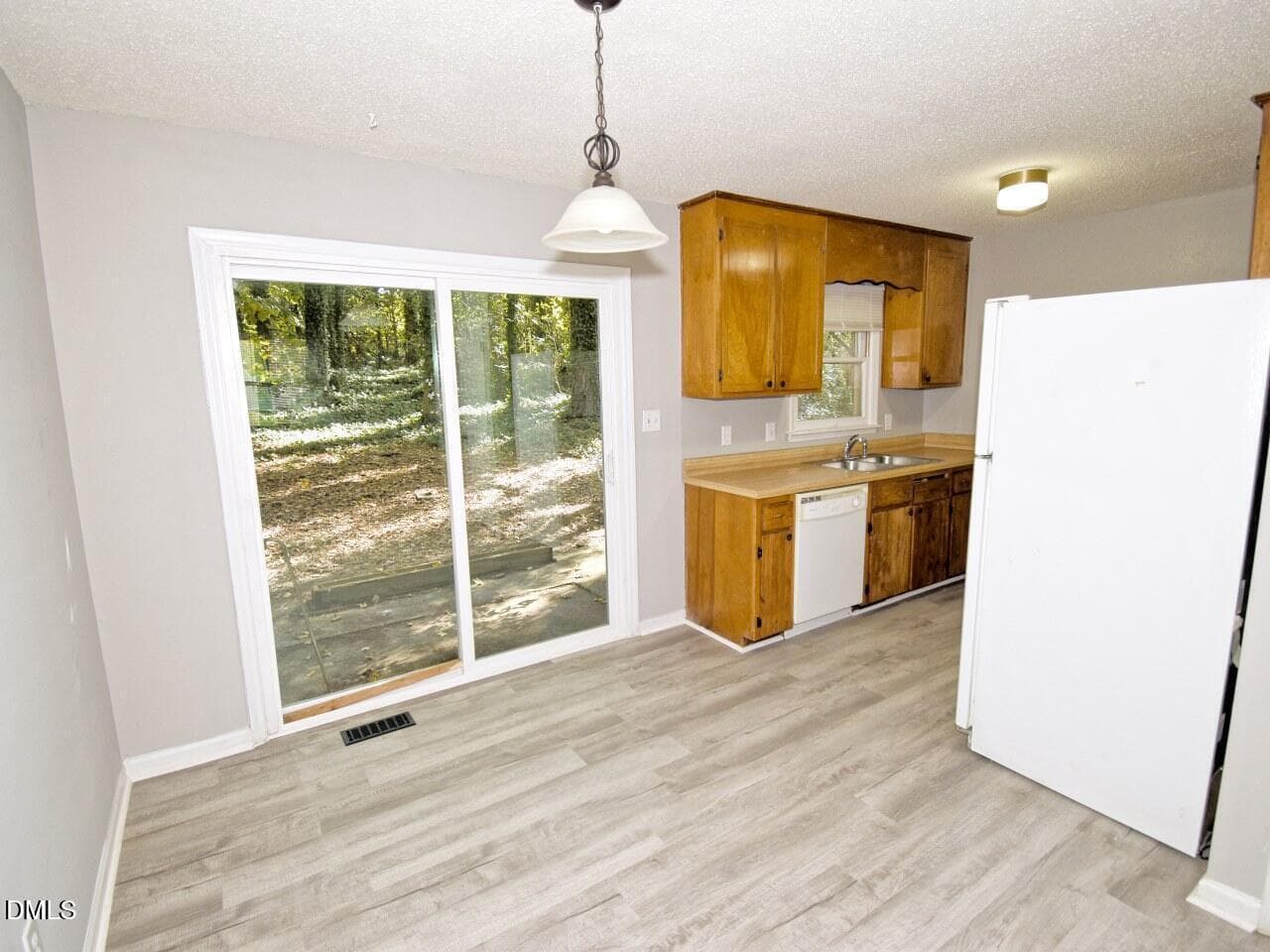 20251118003502428804000000-o - 841 Barringer Drive, Raleigh, NC 27606, Raleigh
