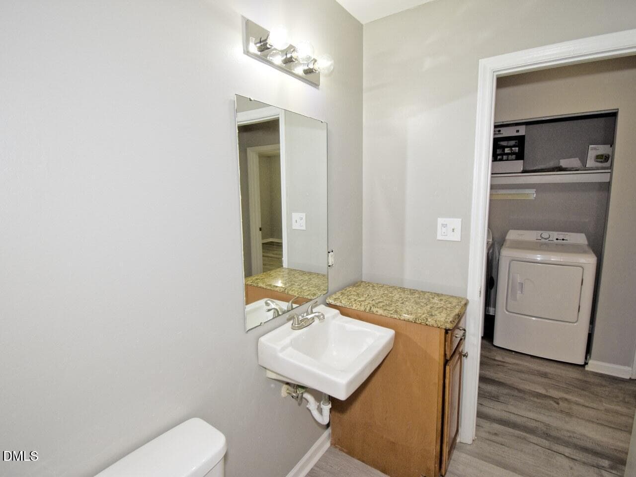 20251118003644971068000000-o - 841 Barringer Drive, Raleigh, NC 27606, Raleigh
