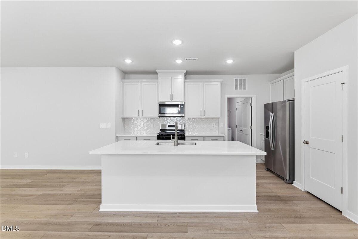 07-8Y3A9576 - 1432 Hatteras Road, Durham, NC 27704, Durham