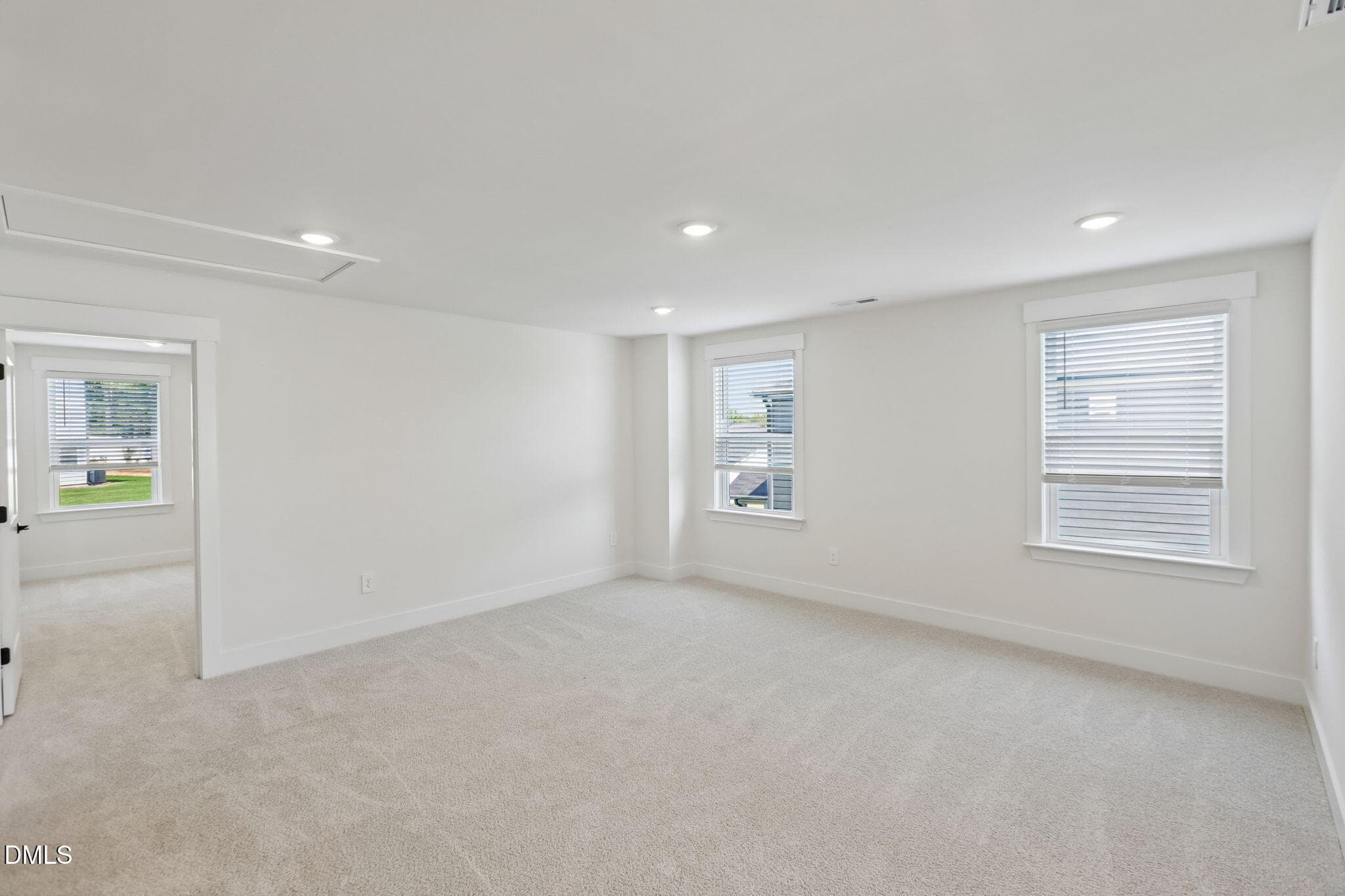 17-web-or-mls-Raleigh- Watkins Glen- 353 - 3532 Blythedale Lane, Raleigh, NC 27616, Raleigh