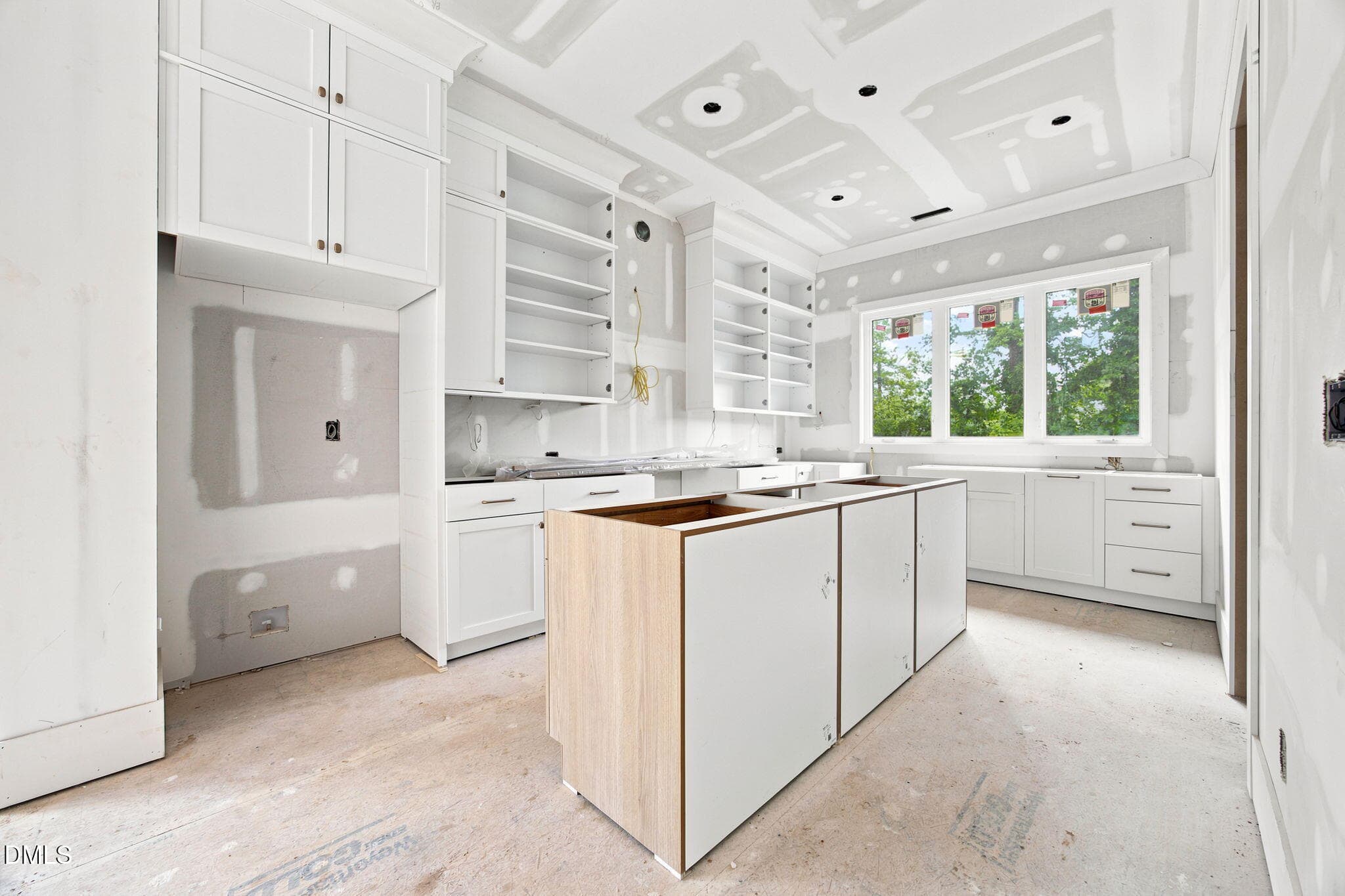 18-web-or-mls-IMG_8425 - 2394 Grant Avenue, Raleigh, NC 27608, Raleigh