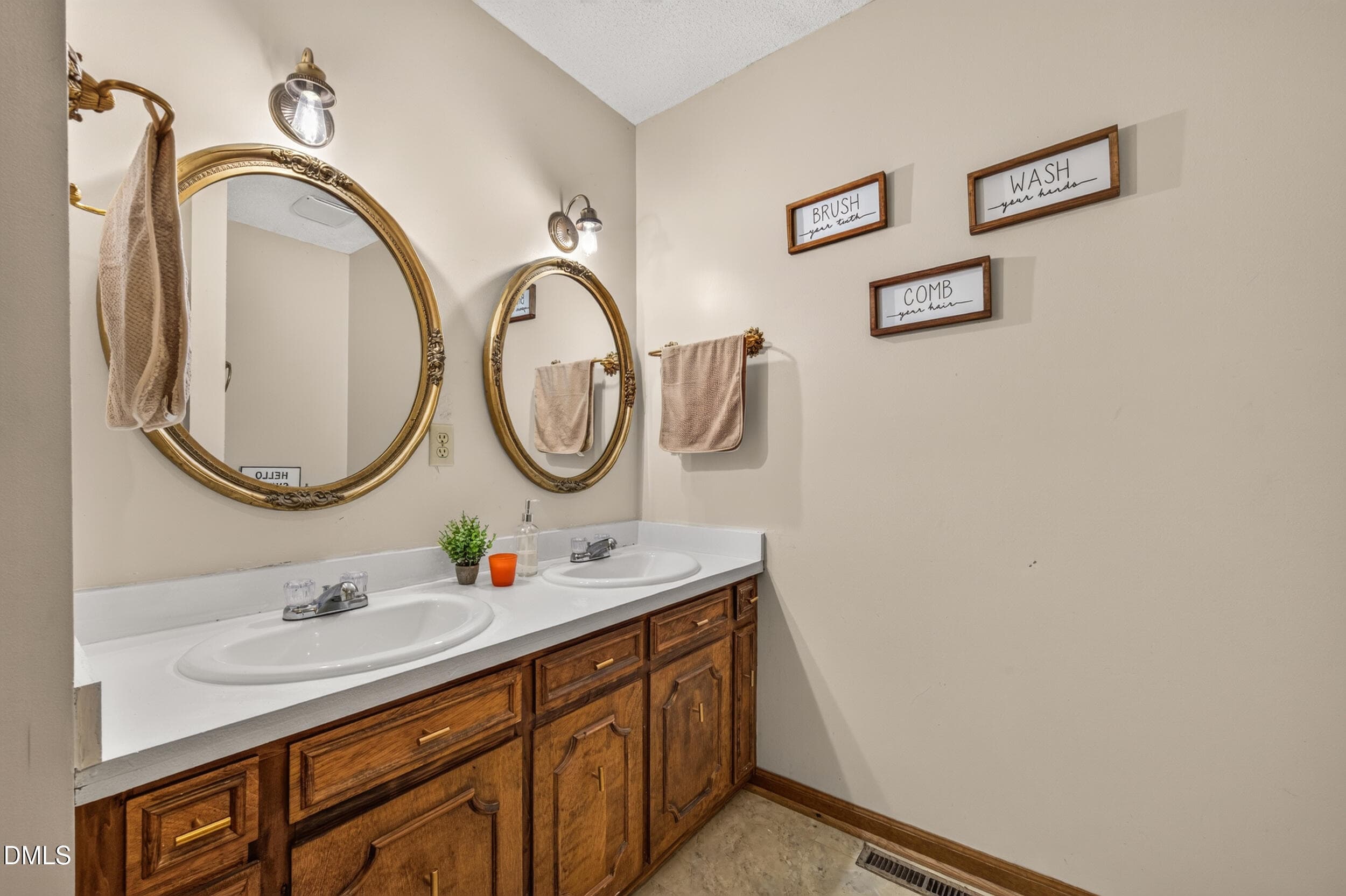 Bathroom - 1595 North Moore Road, Robbins, NC 27325
