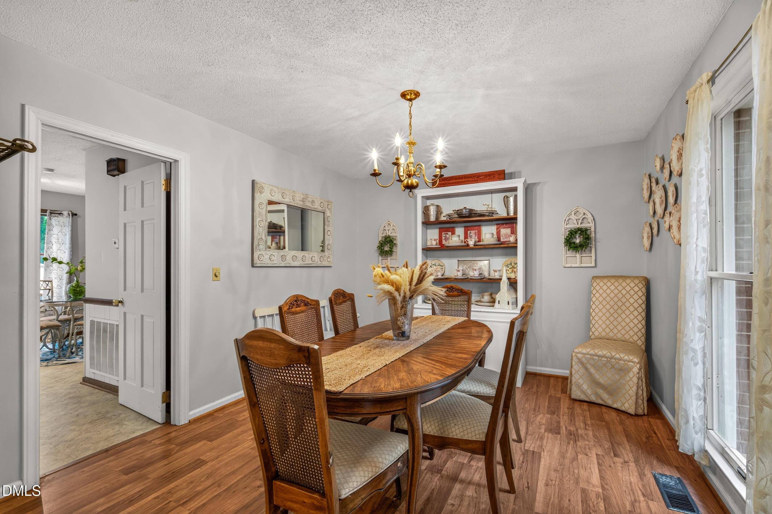 Dining Area - 1595 North Moore Road, Robbins, NC 27325