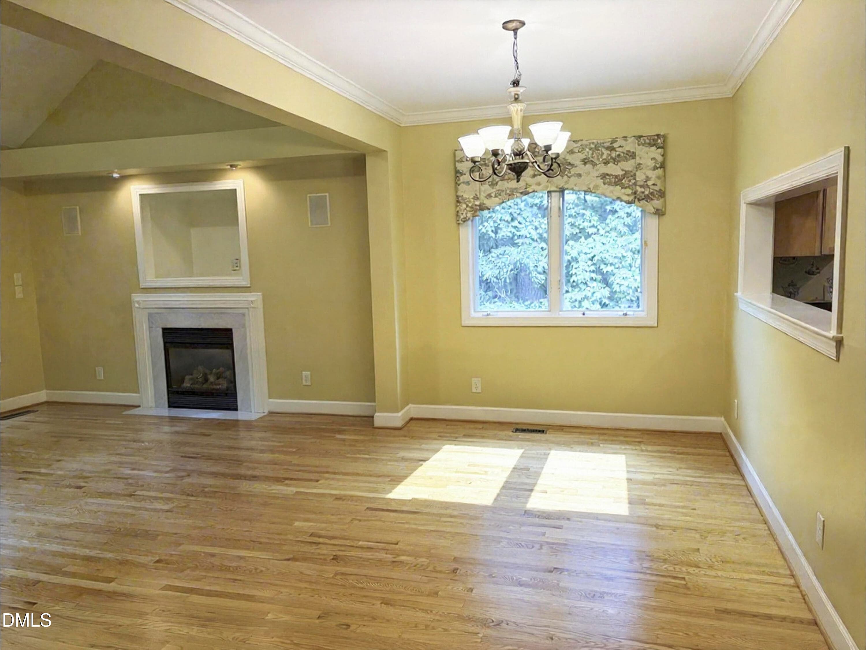 104 Turnberry Dining - 104 Turnberry Lane, Chapel Hill, NC 27517, Chapel Hill