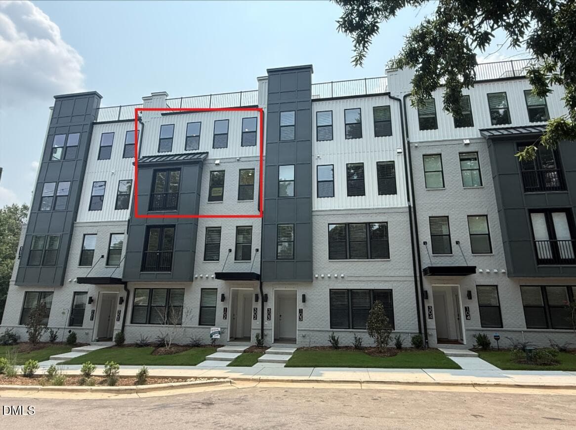 SOCA 302 OUTLINED - 110 Byrum Street 302, Cary, NC 27511, Cary