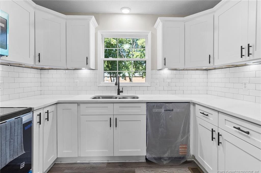 Photo 13 - 1520 Darvel Avenue, Fayetteville, NC 28304, Fayetteville