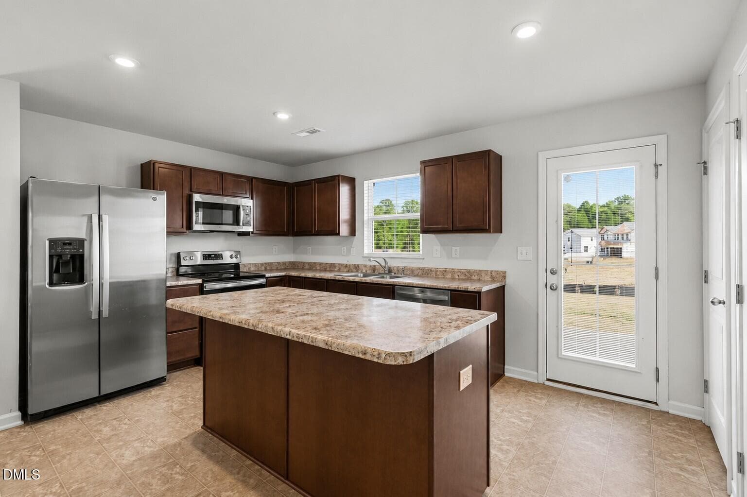 cleaned up kitchen - 160 Day Song Court, Lillington, NC 27546