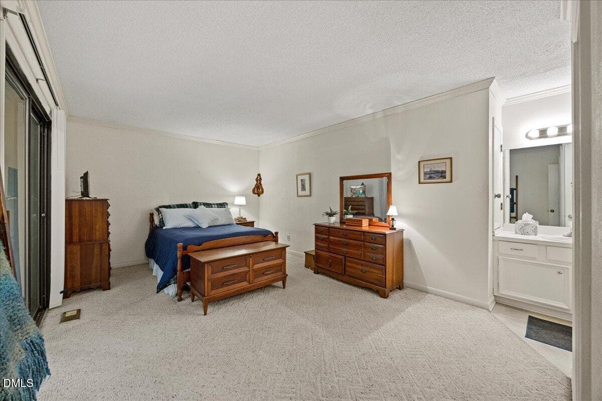 19-2A1A4165 - 4100 Five Oaks Drive 27, Durham, NC 27707, Durham