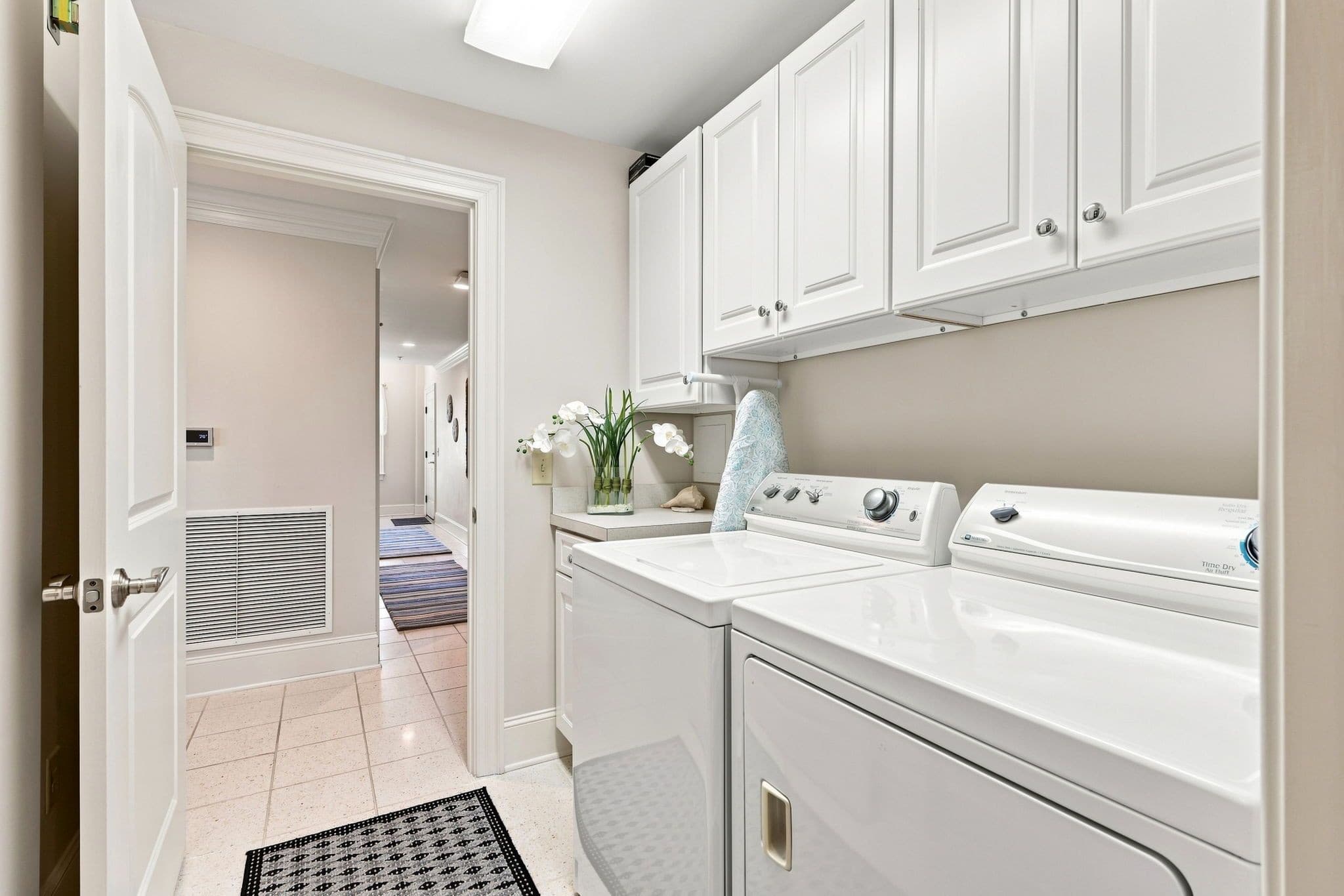 28-web-or-mls-590A1861.jpg - 4425 Arendell Street 101, Morehead City, NC 28557