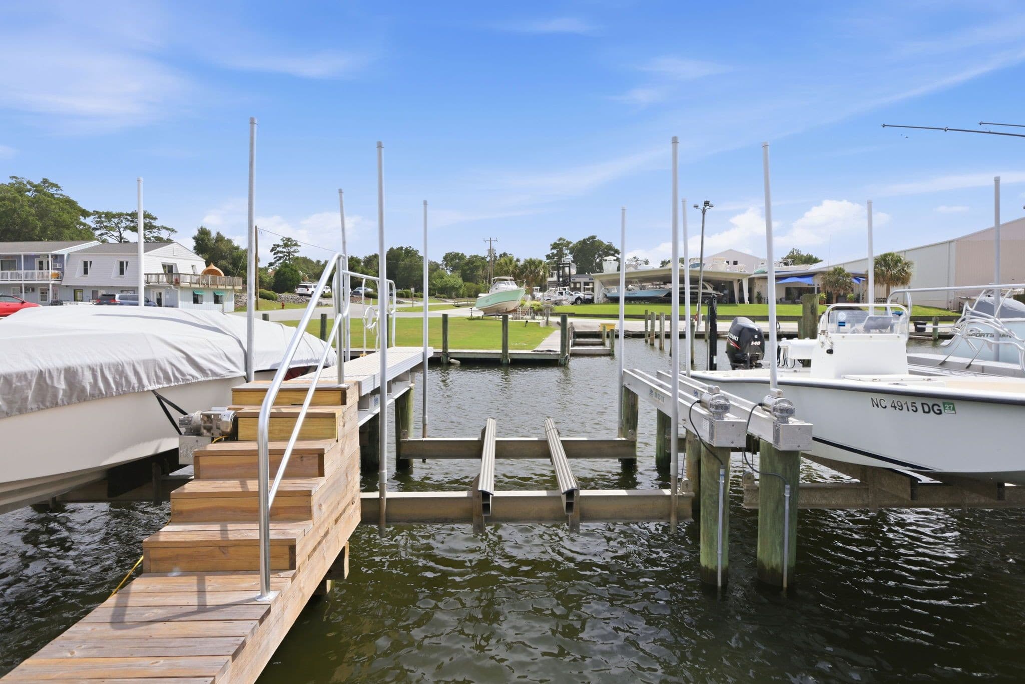 56-web-or-mls-590A2030.jpg - 4425 Arendell Street 101, Morehead City, NC 28557