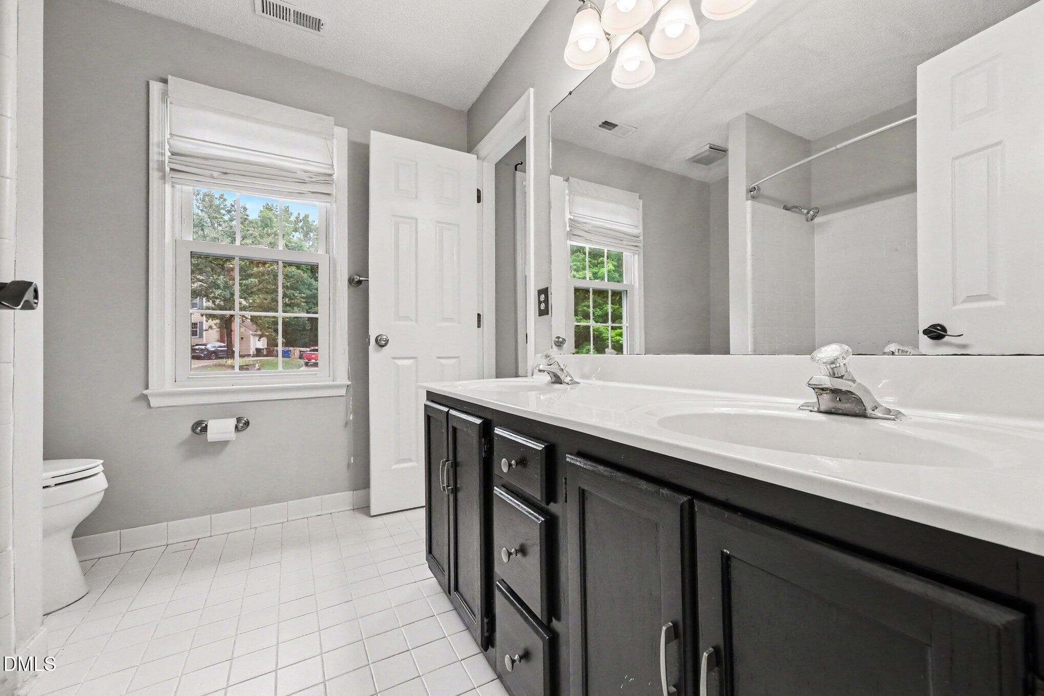 016_file_1027 - 4 Brightleaf Court, Durham, NC 27713, Durham