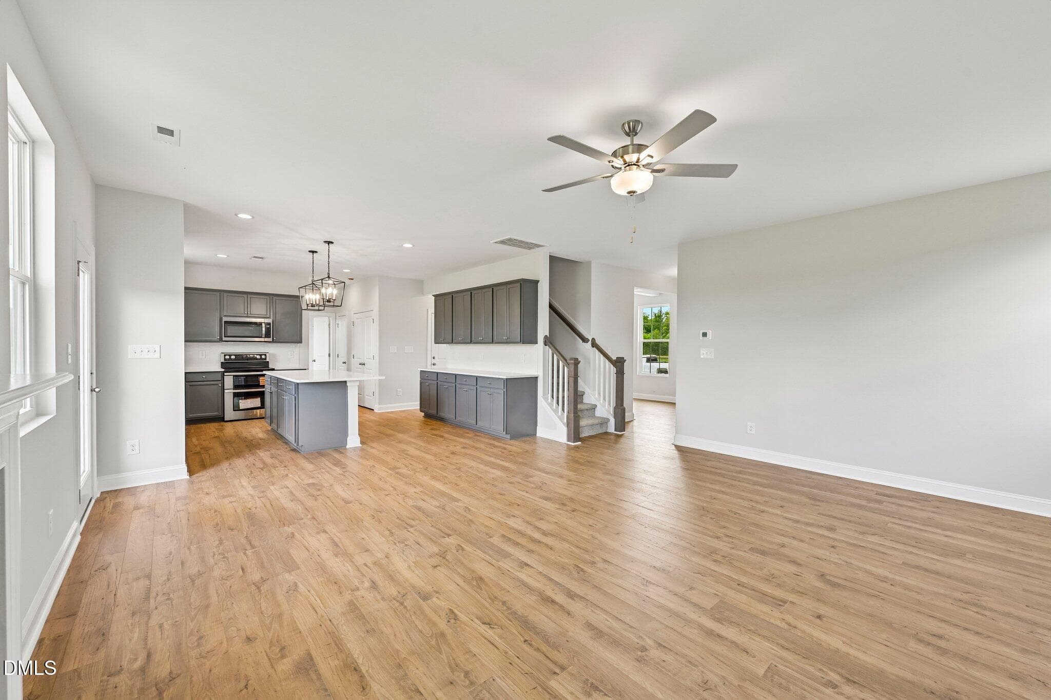 10-web-or-mls-Maverick Ln-S2006-010 - 146 Maverick Lane, Dunn, NC 28334
