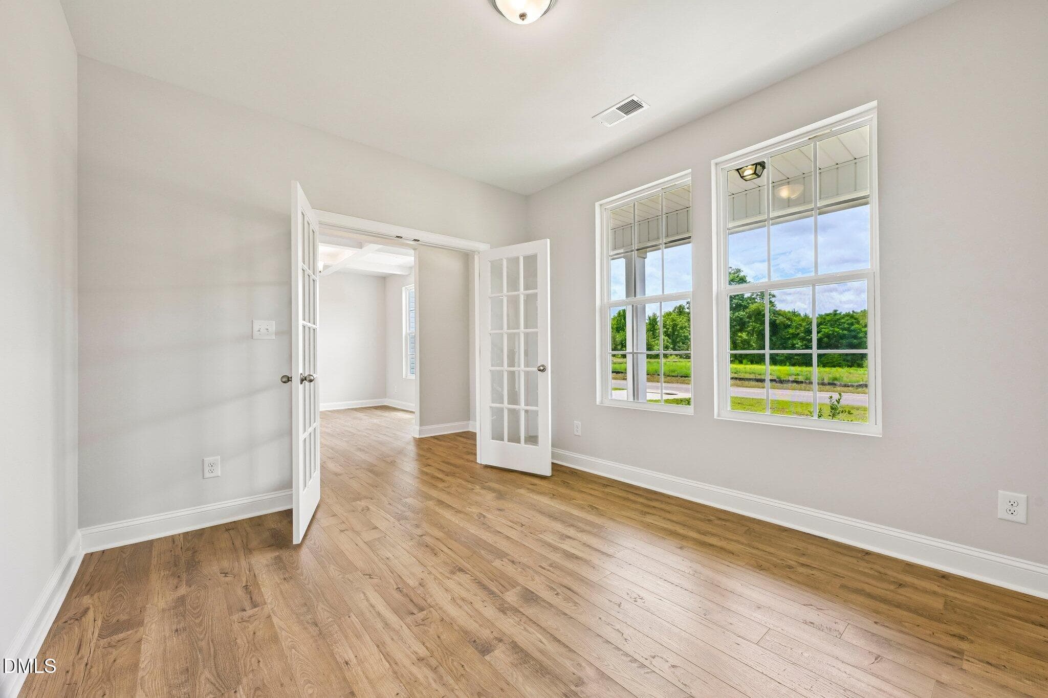 16-web-or-mls-Maverick Ln-S2006-016 - 146 Maverick Lane, Dunn, NC 28334