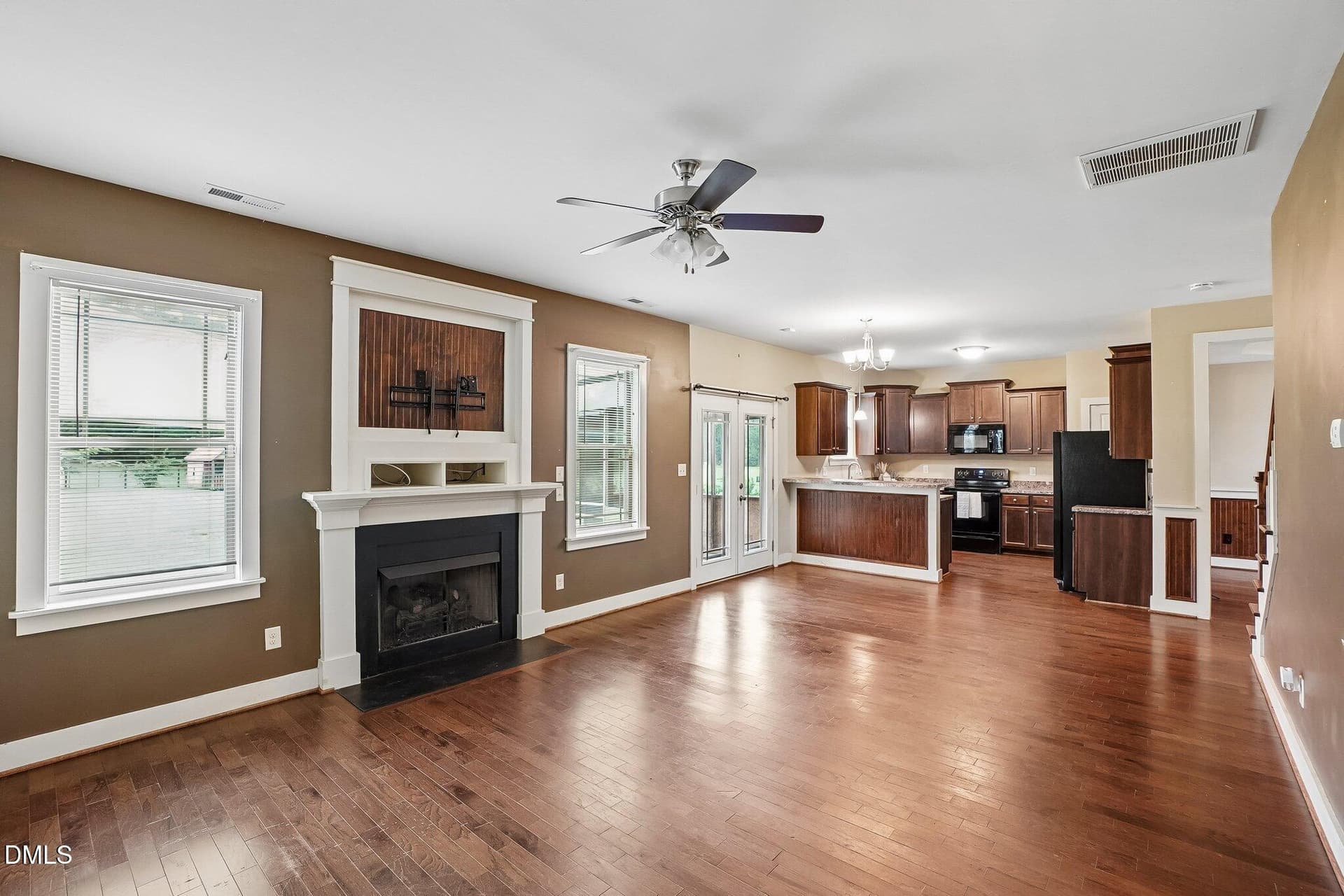 10-web-or-mls-Camden Place St-S2507-010 - 112 Camden Pl Street, Princeton, NC 27569