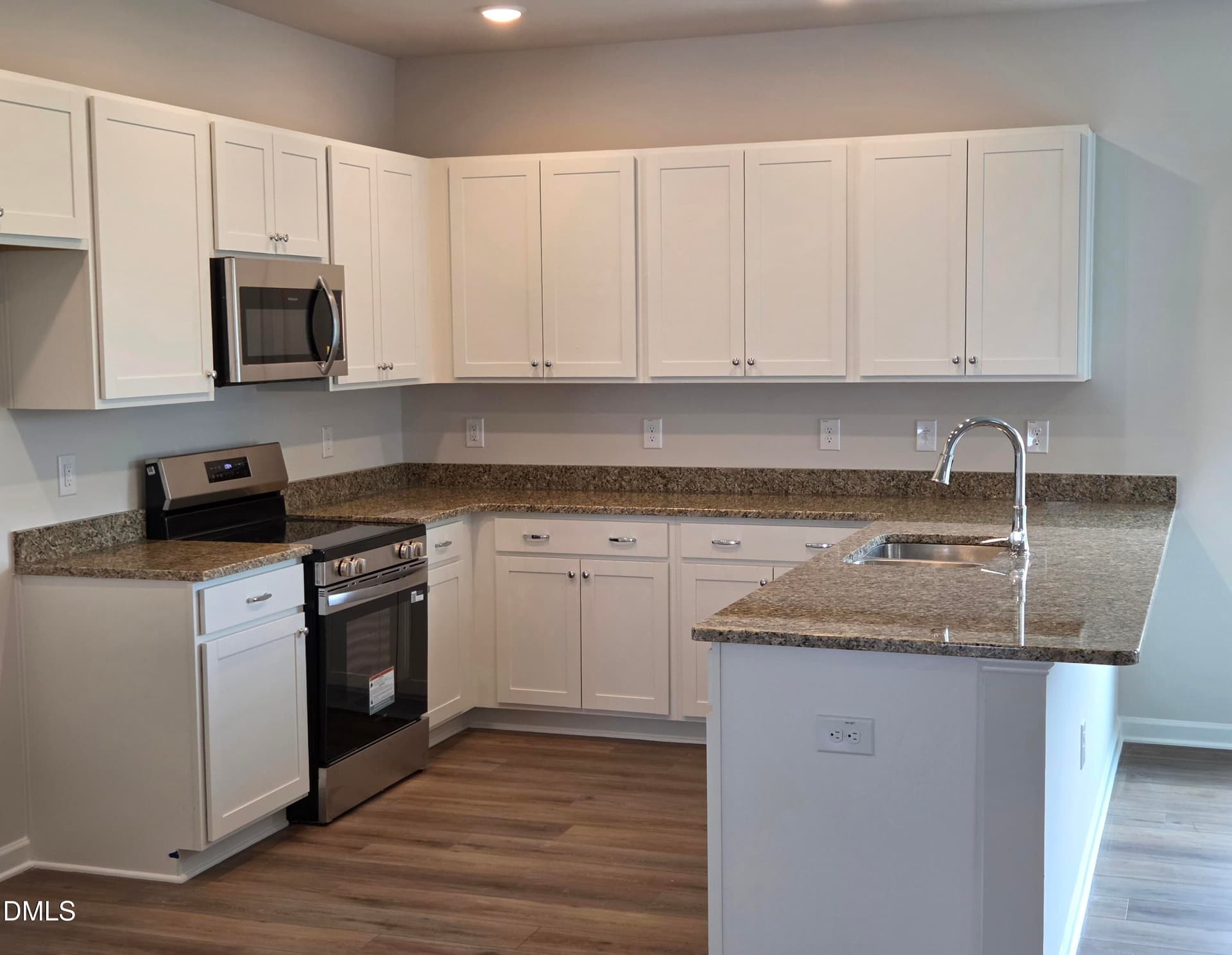 Chef's Kitchen - 136 Oyster Tabby Drive, Lillington, NC 27546