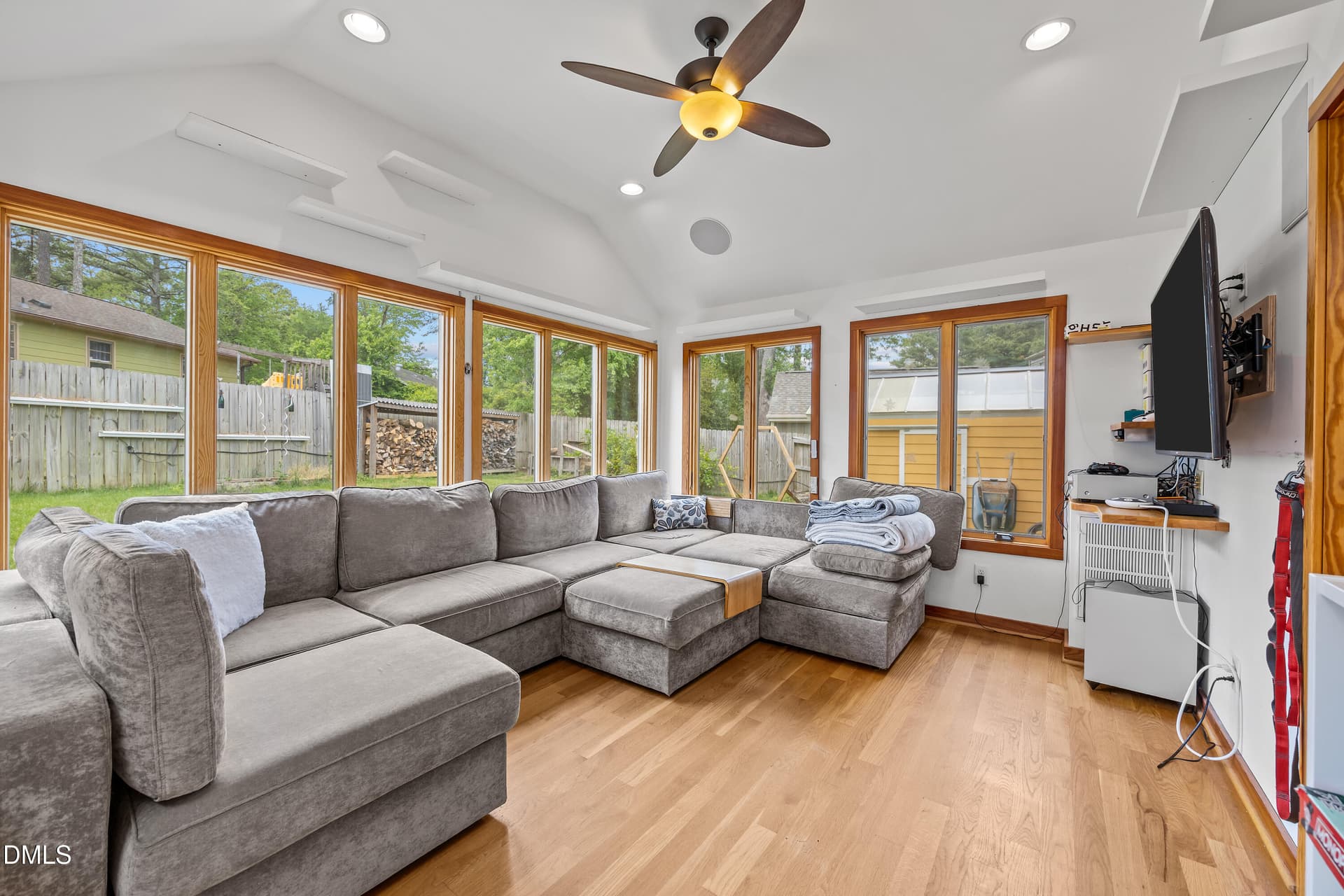04 - 401 Warren Avenue, Cary, NC 27511
